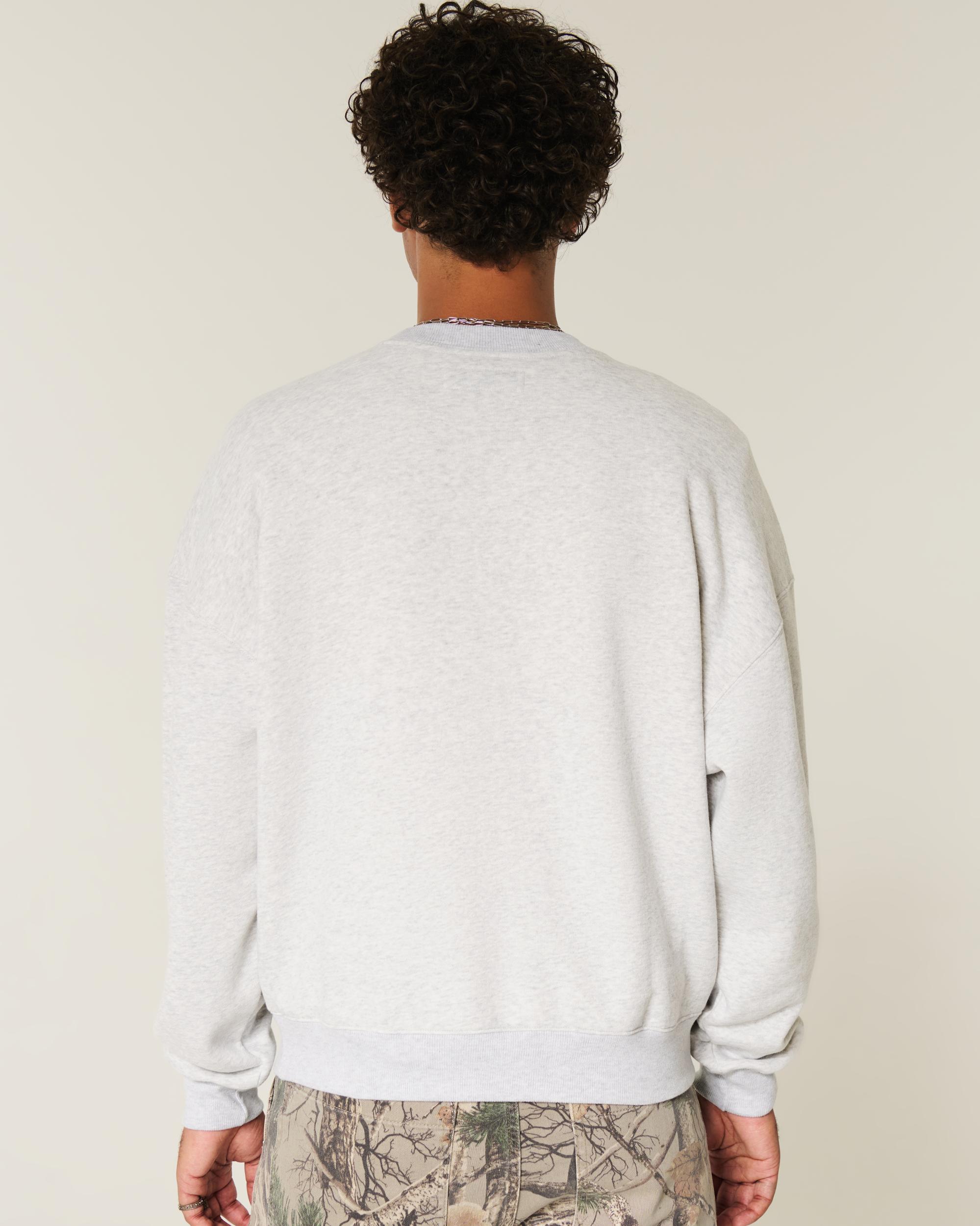 Baggy Cinch Bugs Bunny Graphic Crew Sweatshirt Product Image