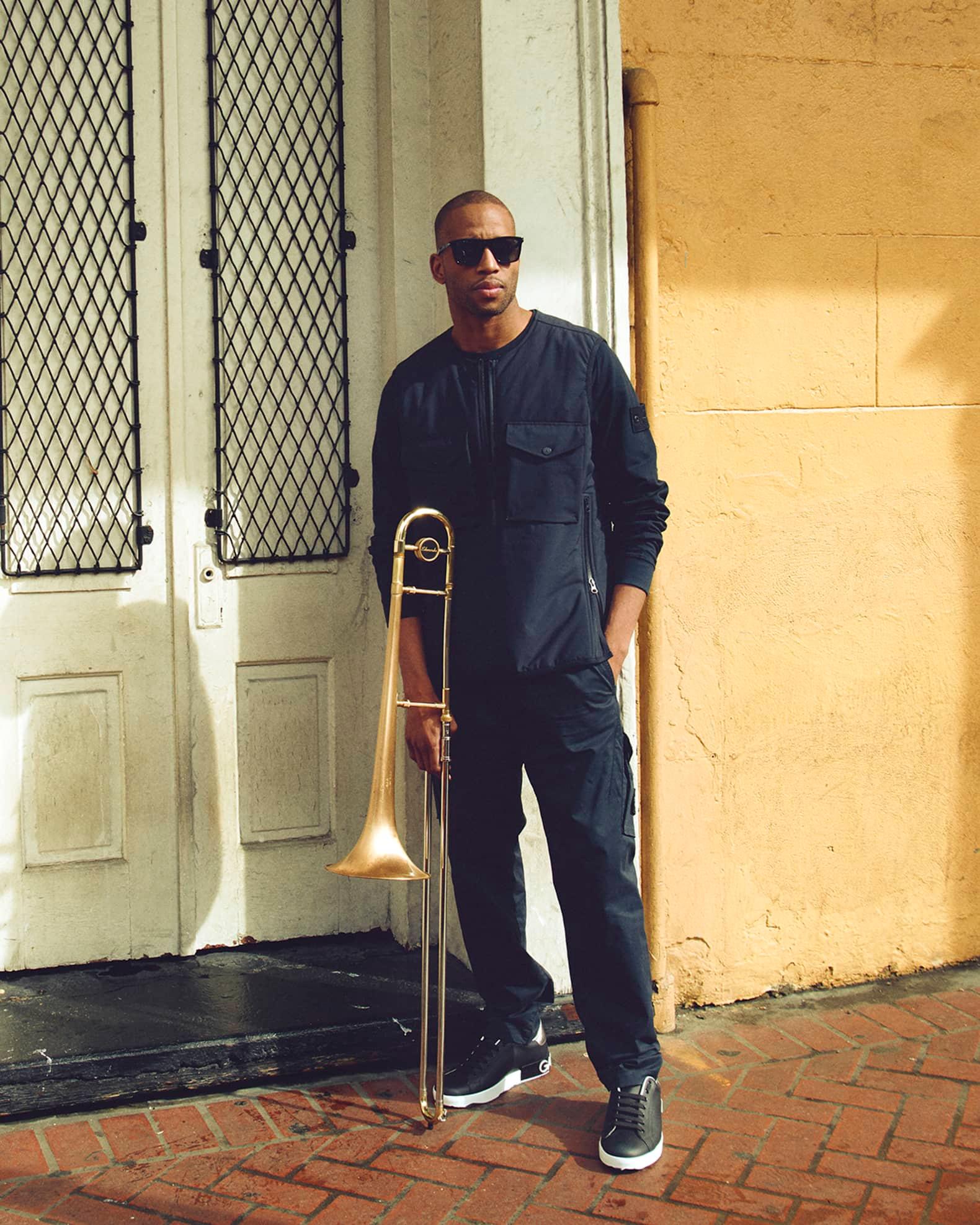 Men's Portofino Logo Leather Low-Top Sneakers Product Image