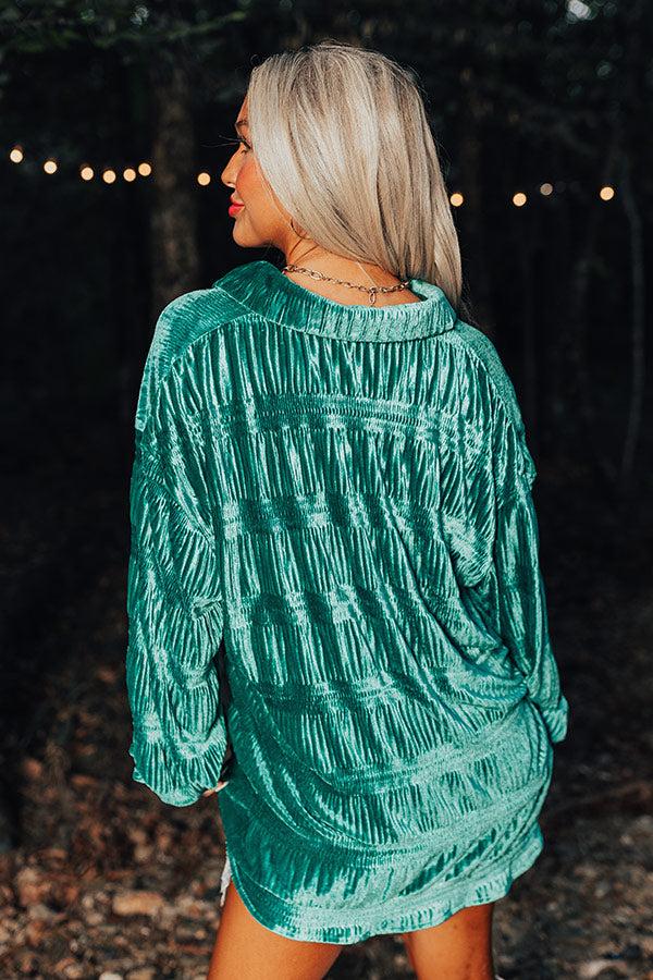 Amazing Views Velvet Top in Jade Product Image