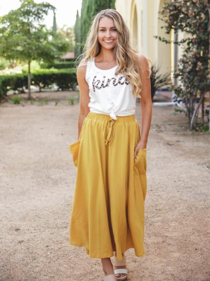 The Olive Pocket Skirt: Gray Product Image