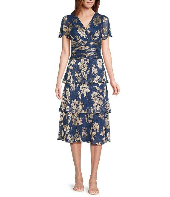 Ignite Evenings Short Sleeve V-Neck Tiered Floral Midi Dress Product Image