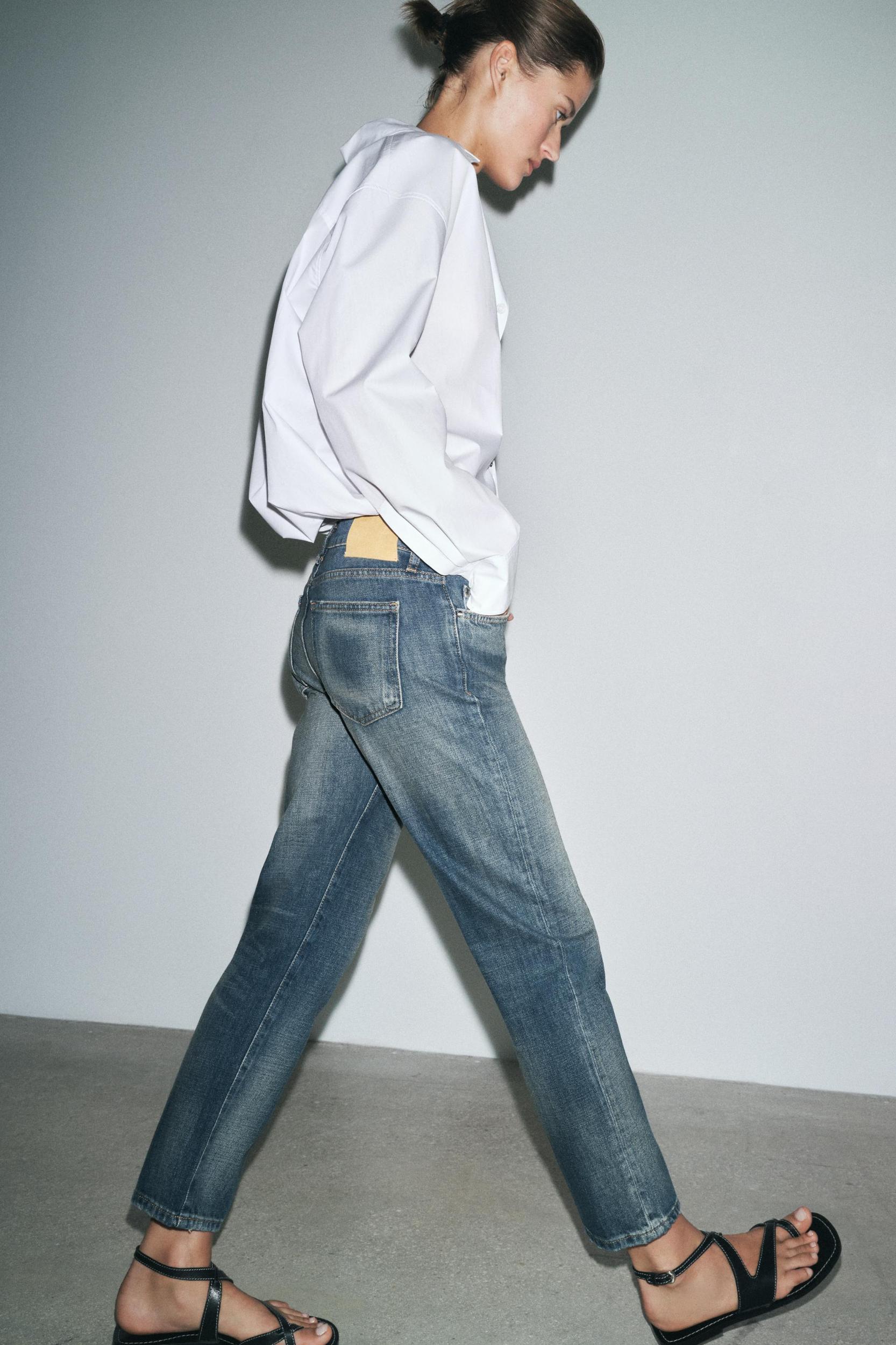 ZW COLLECTION LOW RISE STRAIGHT CROPPED JEANS Product Image