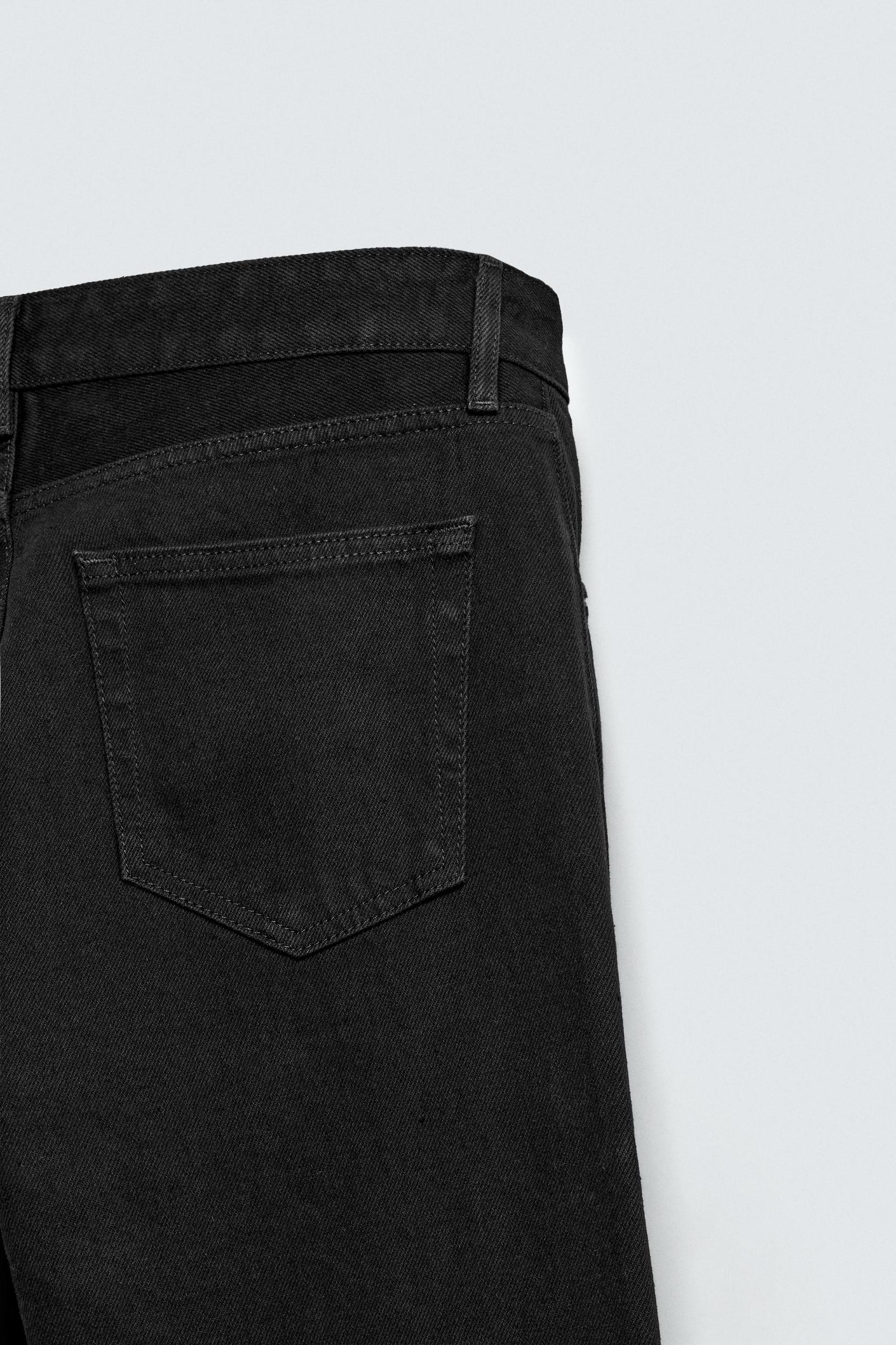 FLARE FIT JEANS Product Image