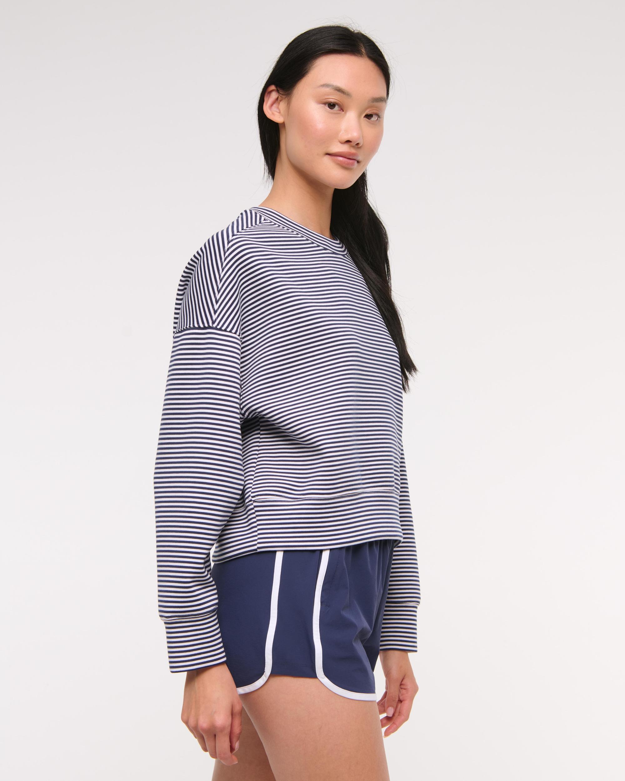 YPB neoKNIT Crew Product Image