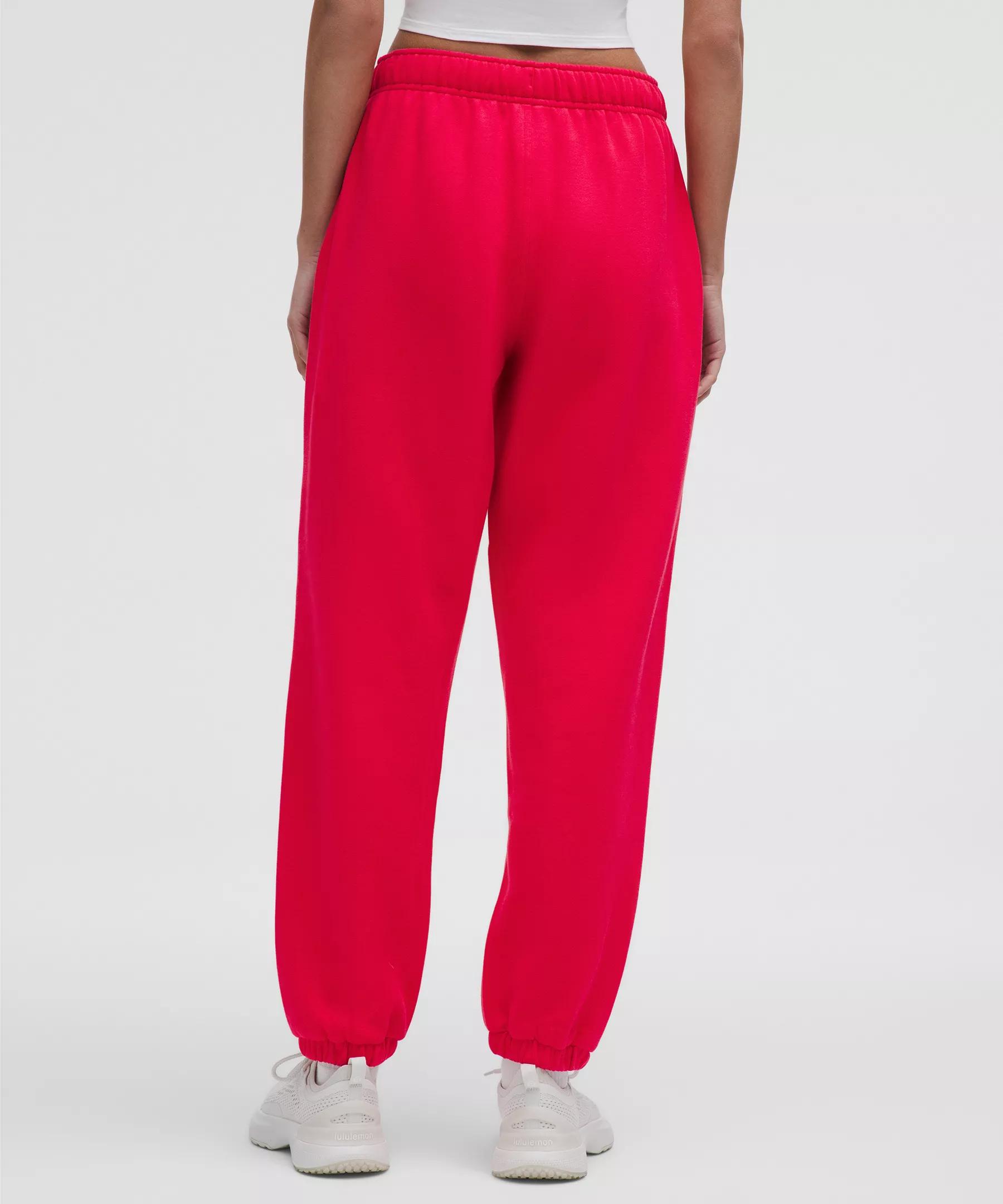 Scuba Mid-Rise Oversized Jogger *Regular Product Image