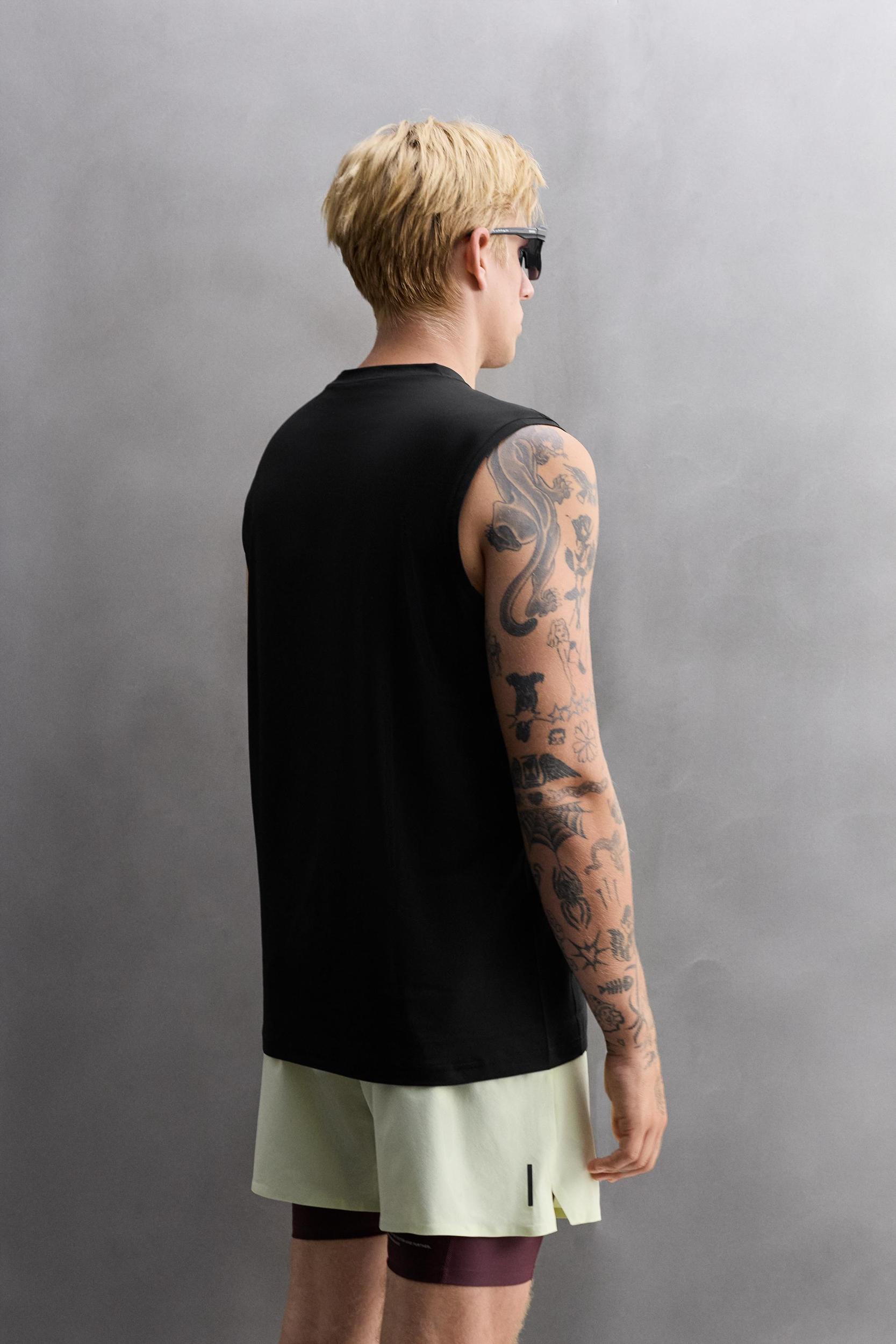 TECHNICAL TANK TOP Product Image
