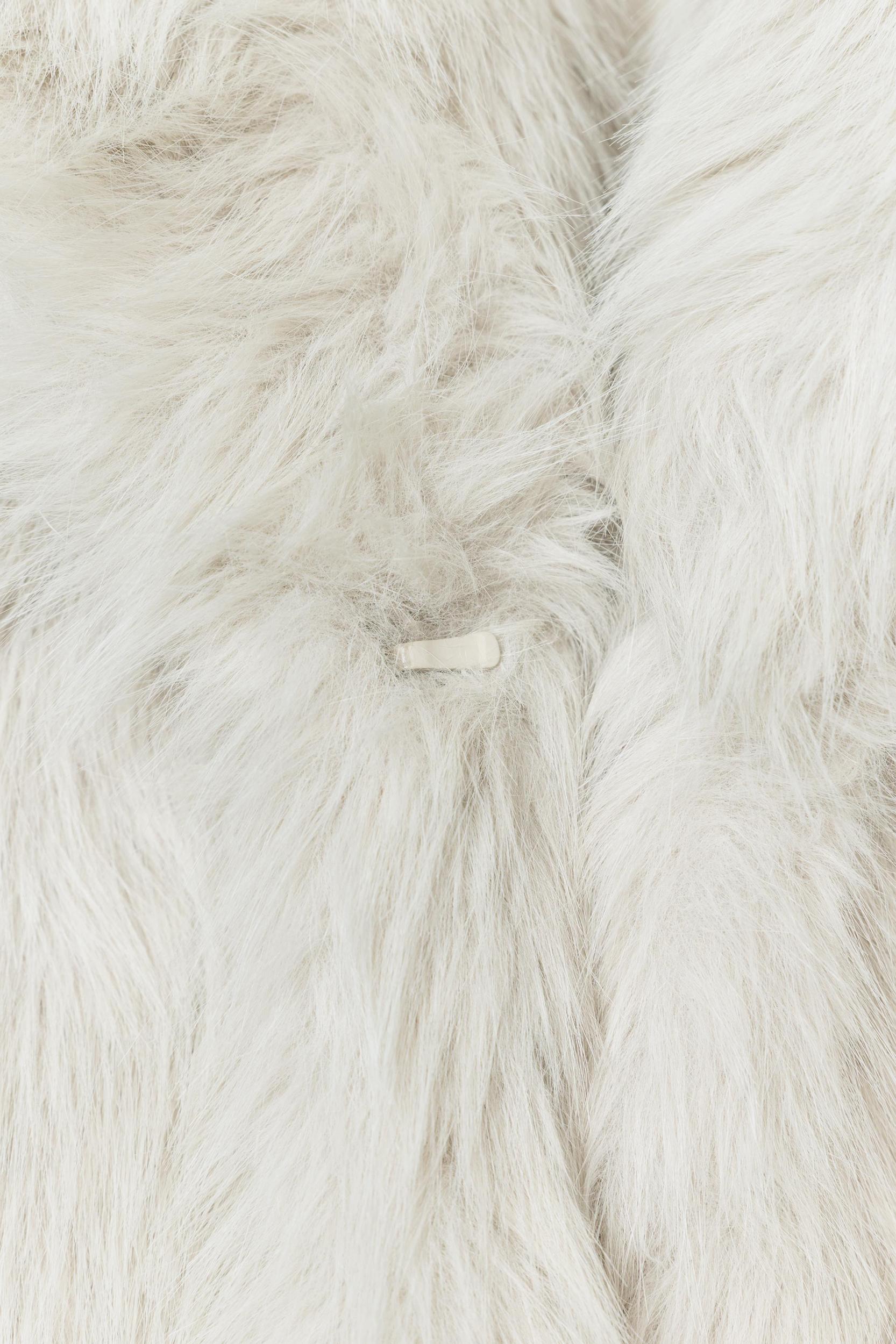 ZW COLLECTION SHORT FAUX FUR COAT Product Image