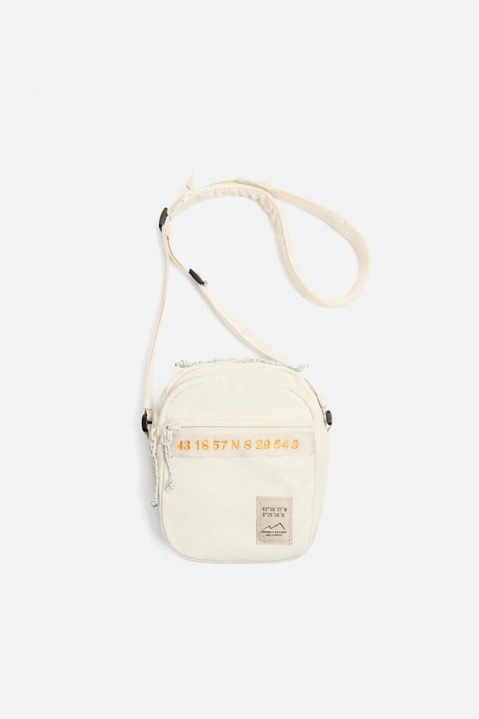 CONTRAST TECHNICAL CROSSBODY BAG Product Image