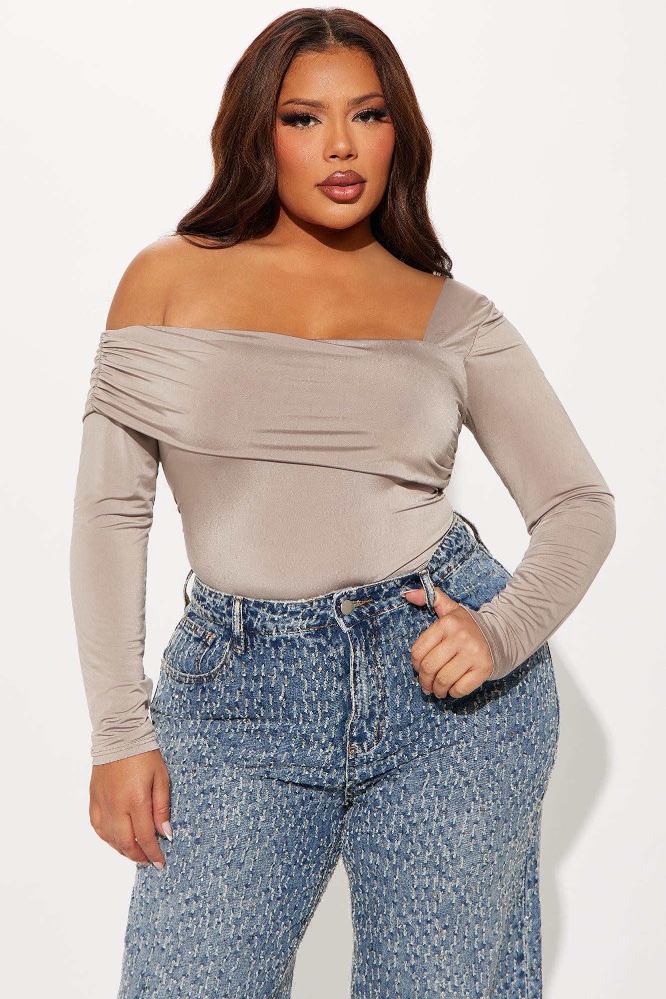 Kinsley Off Shoulder Top - Mocha Product Image