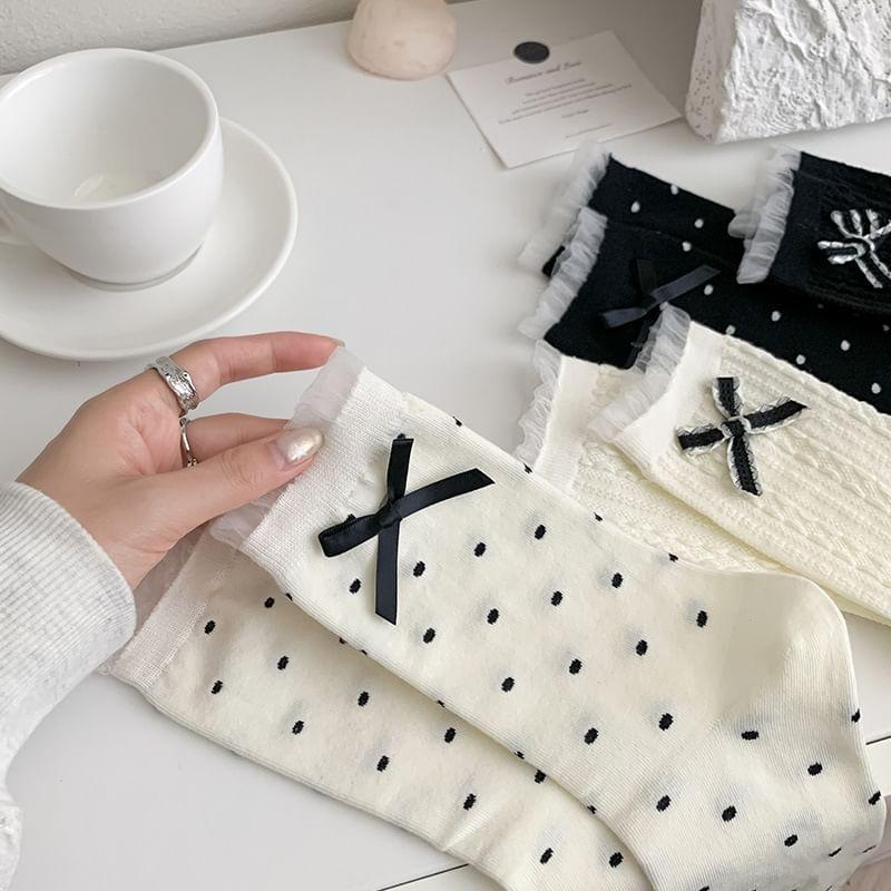 Bow Socks Product Image