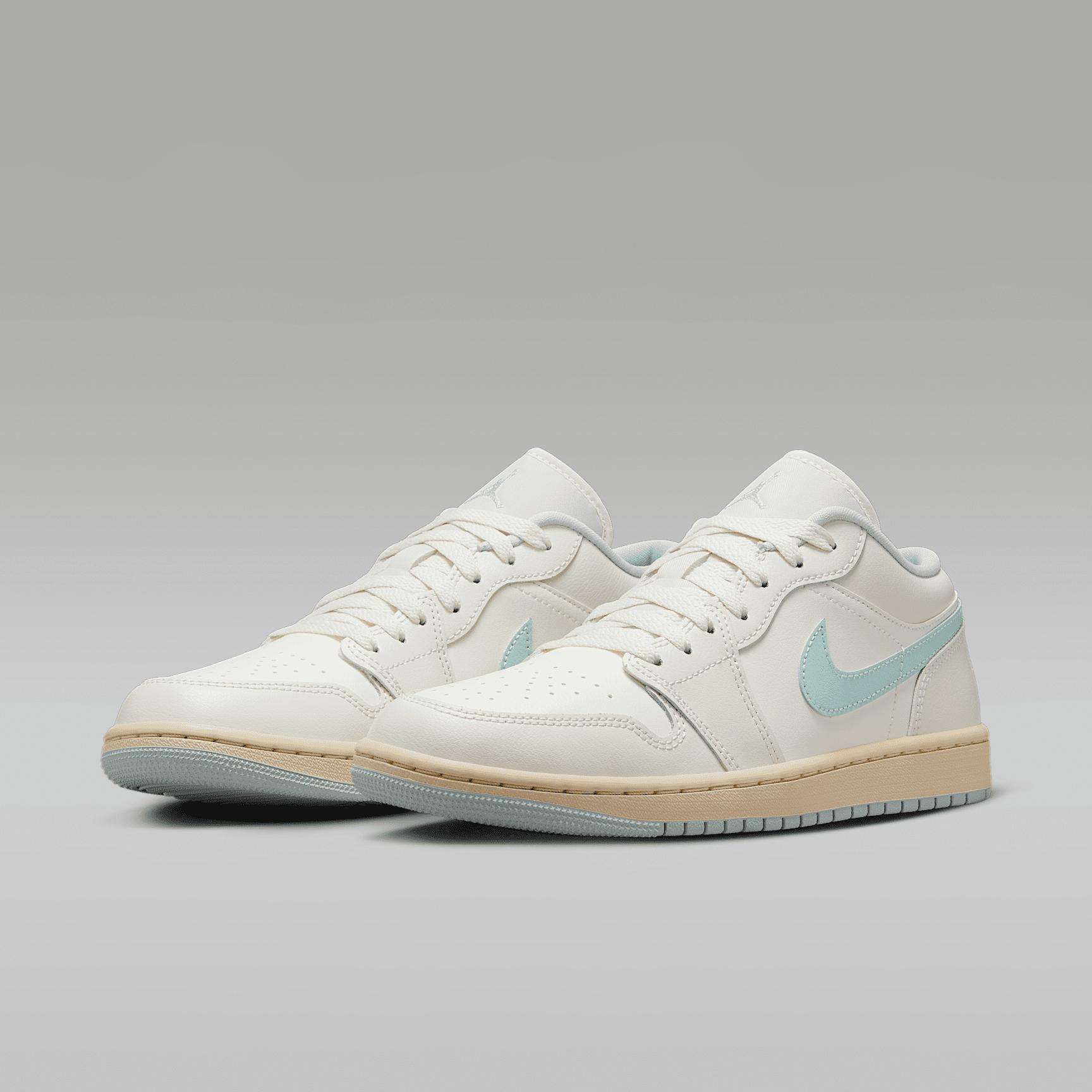 Womens Air Jordan 1 Low Shoes | DC0774-134 Product Image