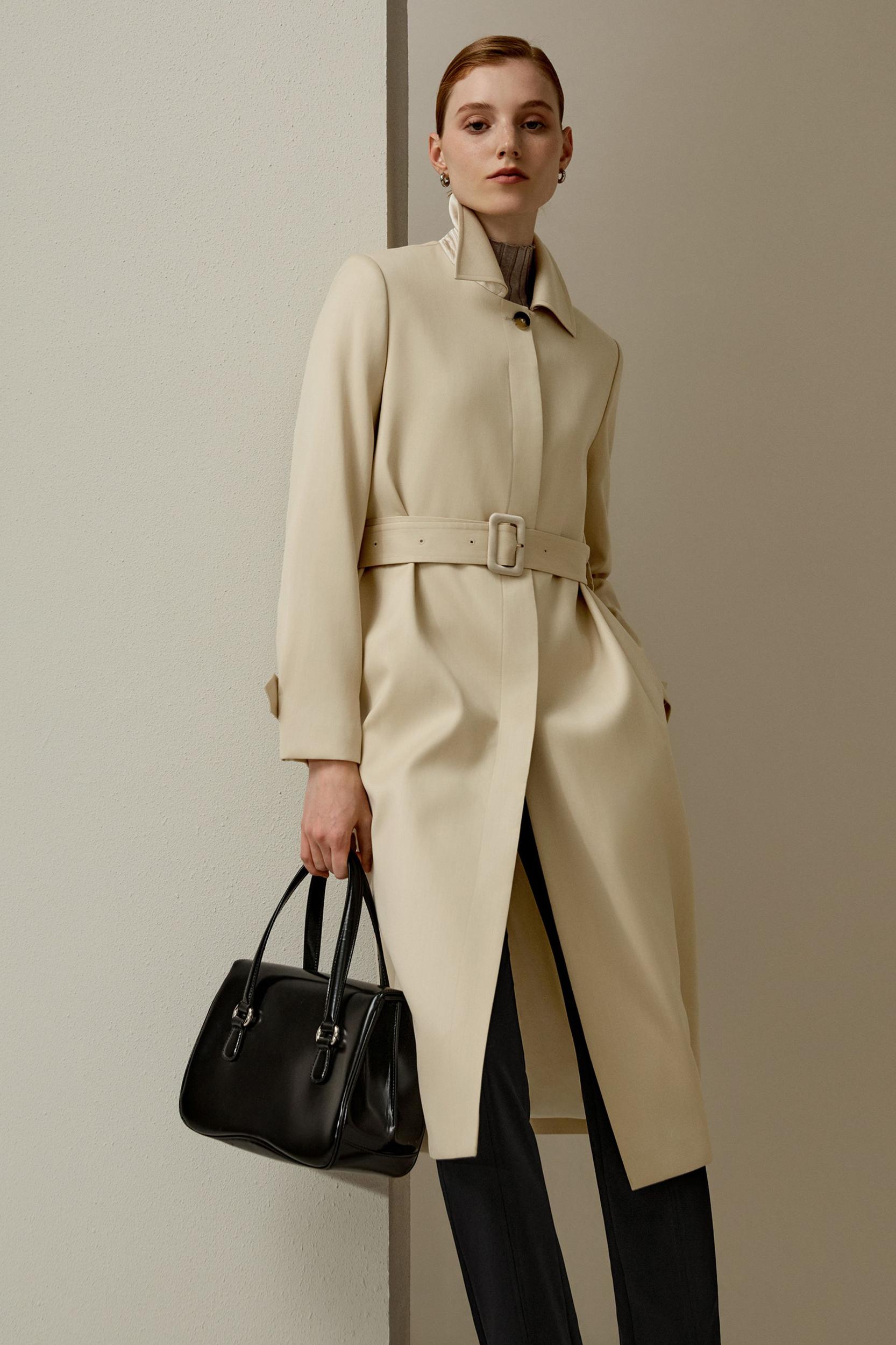 Water Repellent Classic Trenchcoat Product Image