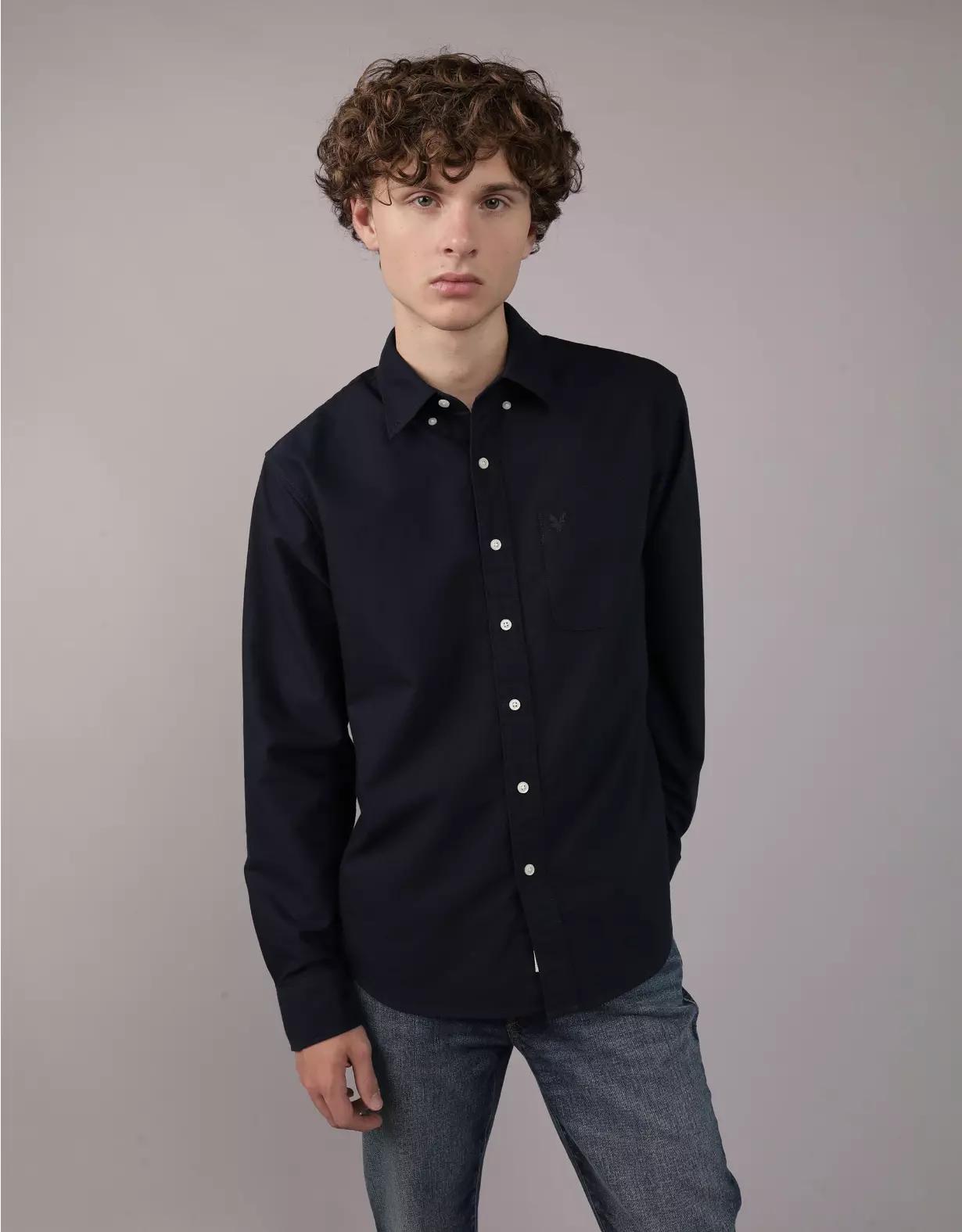 AE Everyday Slim Fit Button-Up Shirt Mens Product Image