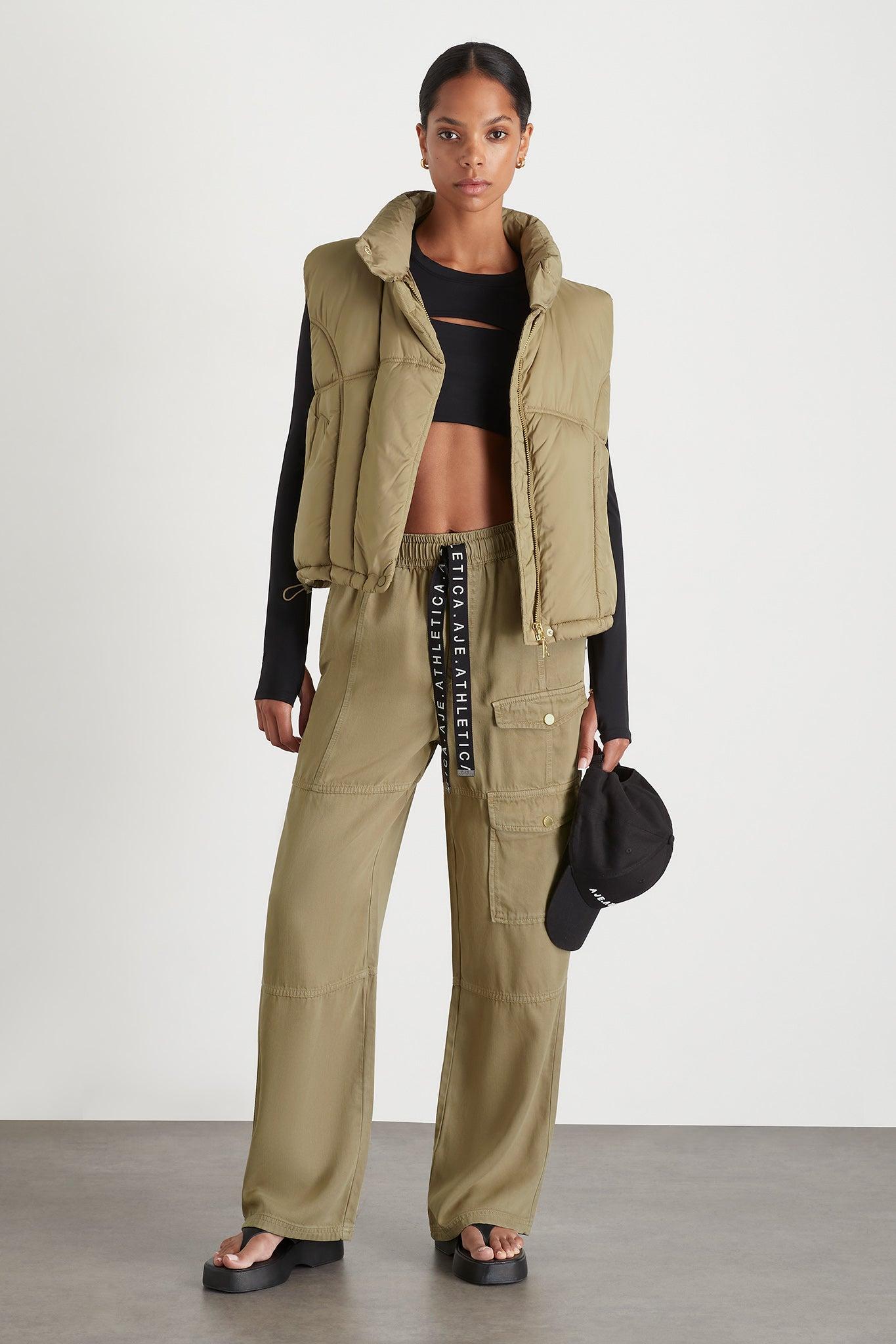 Layered Crop Set 356 Product Image