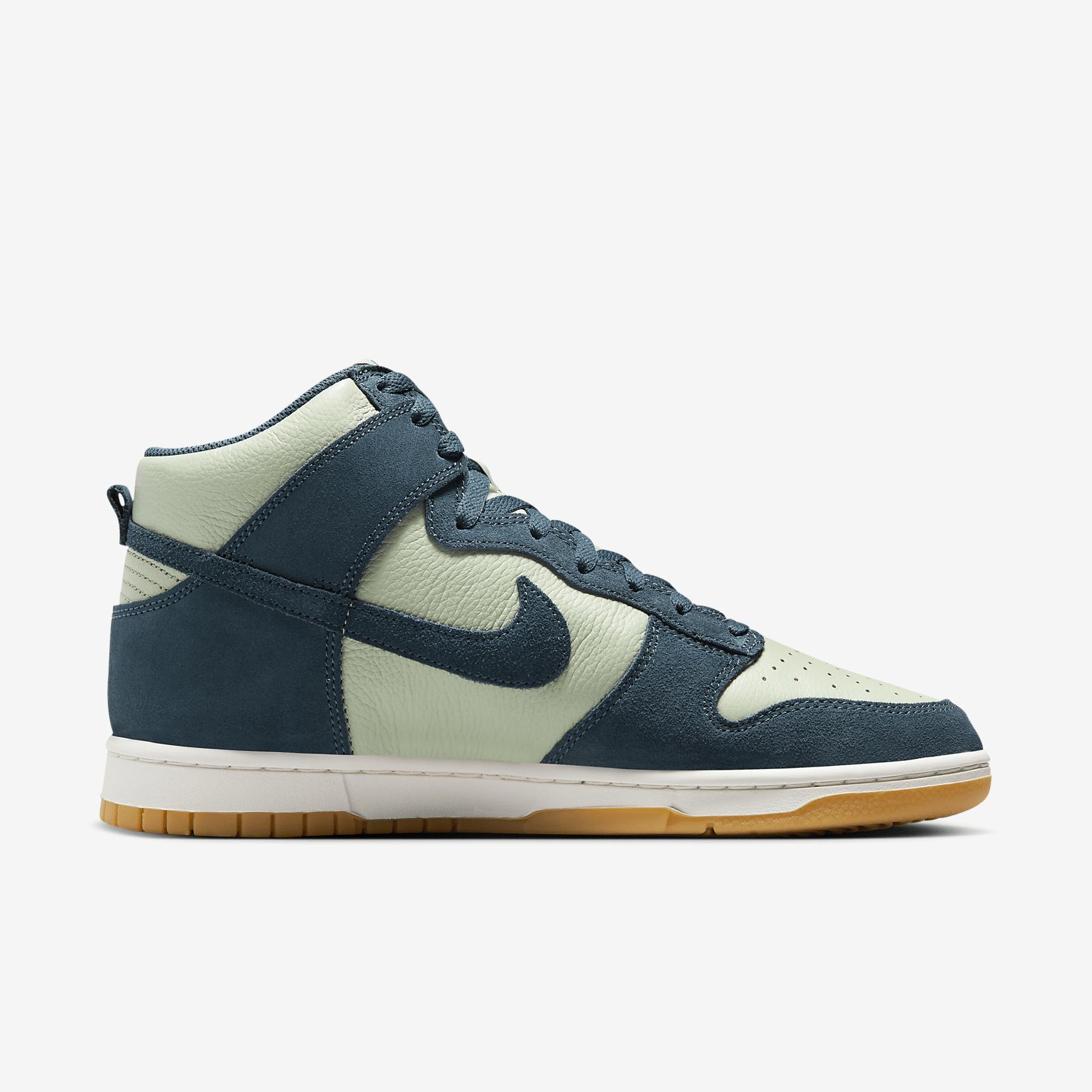 Nike Dunk High Retro Casual Shoes (Mens Sizing) Product Image