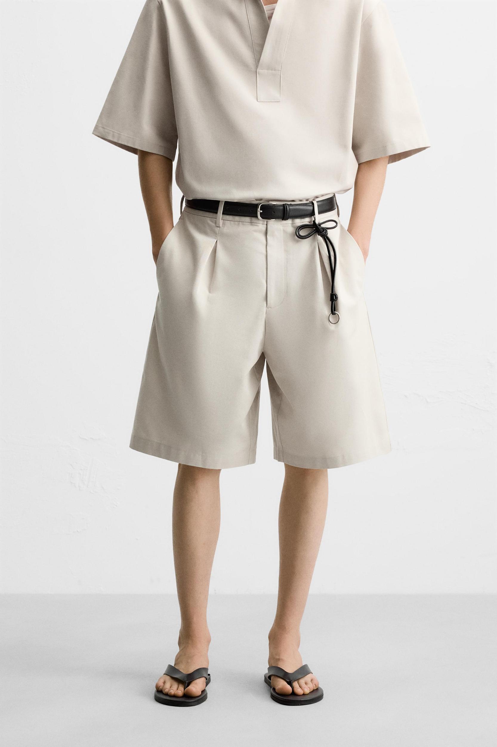 PLEATED COTTON LINEN SHORTS Product Image