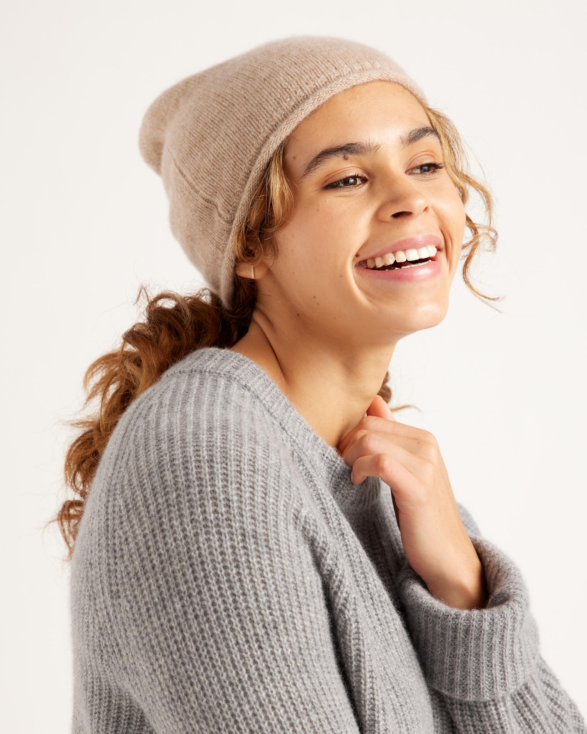 Quince | Women's Mongolian Cashmere Slouchy Beanie Product Image