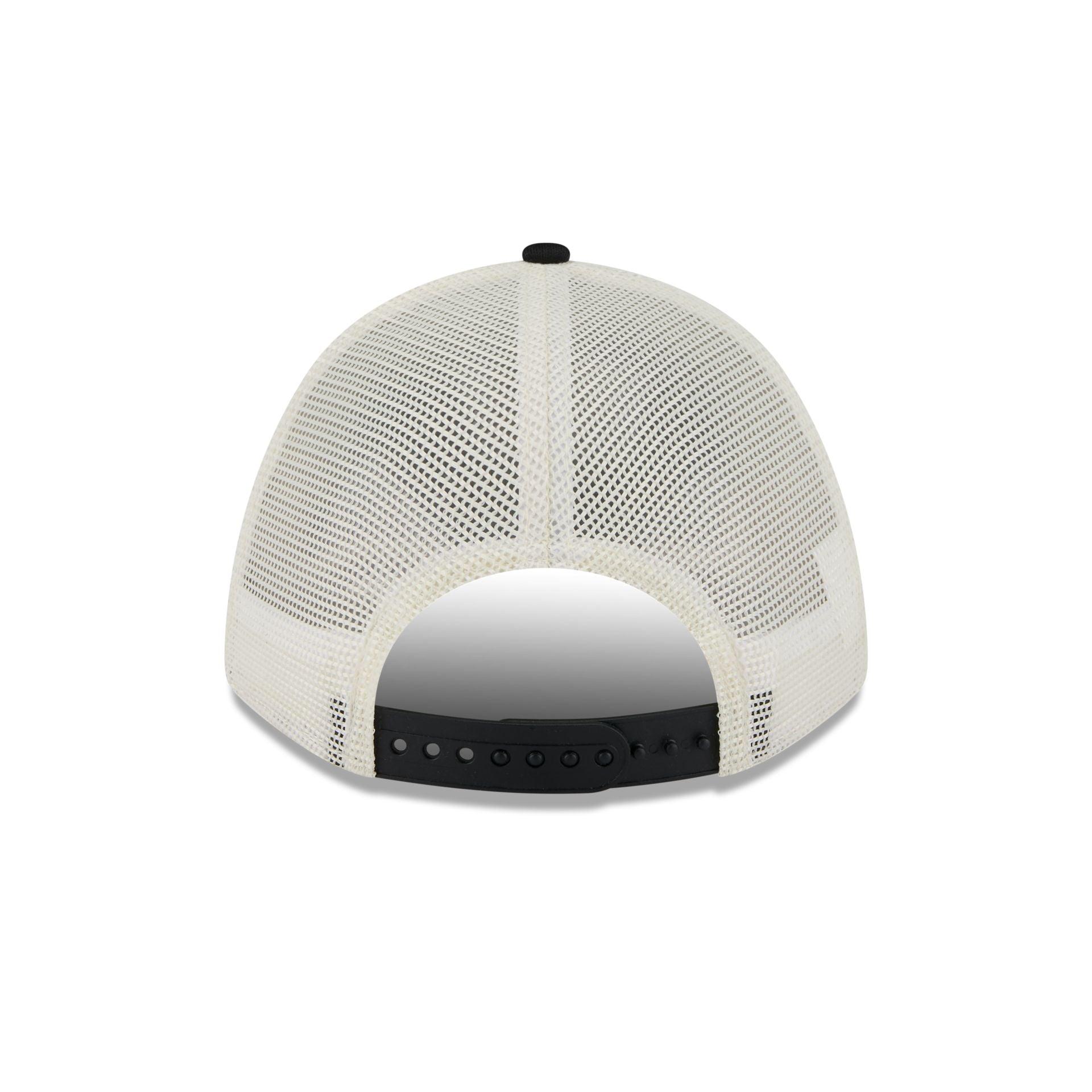 Pittsburgh Pirates Chrome Arch 9FORTY M-Crown A-Frame Trucker Hat Male Product Image