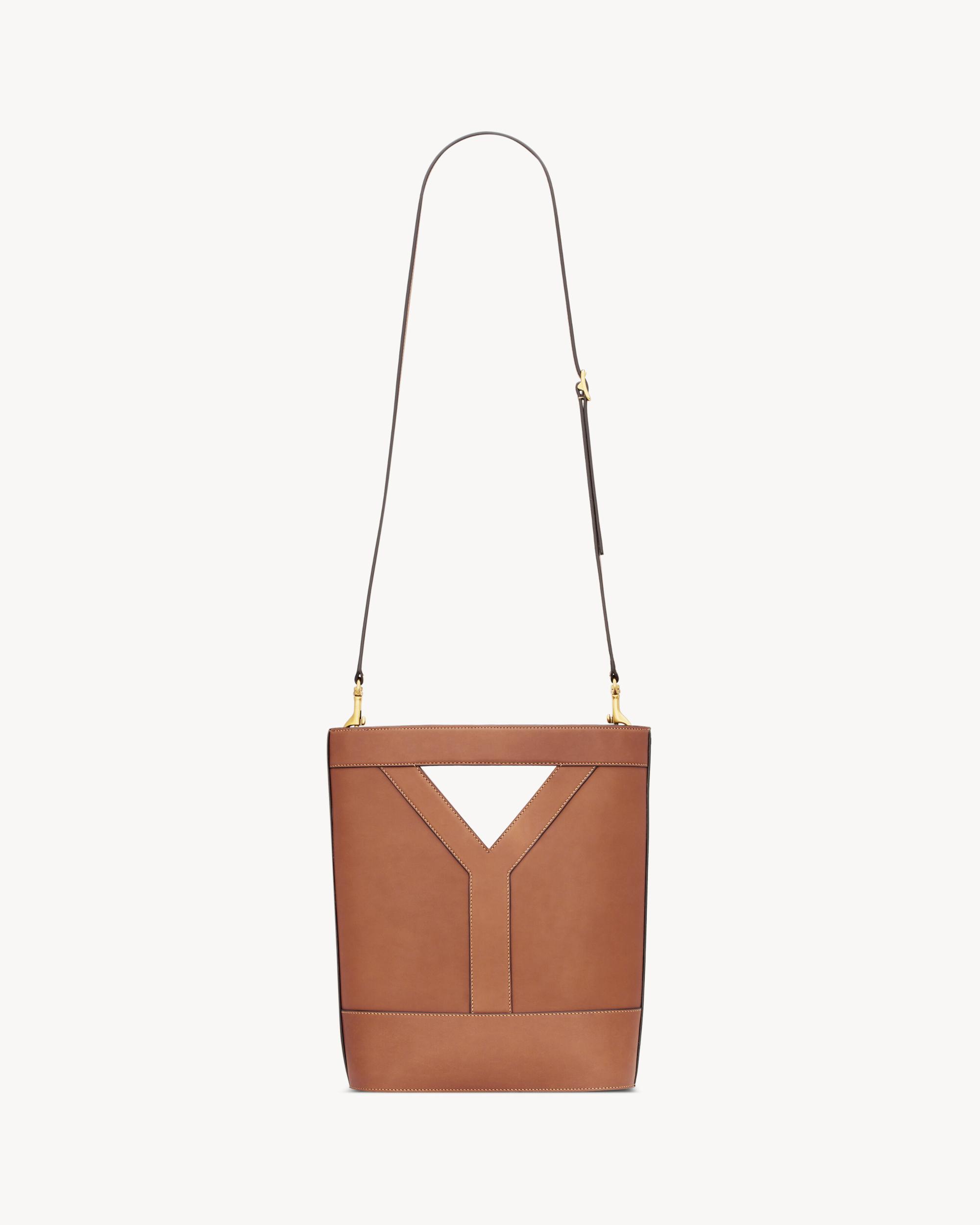 Y small bucket in leather Product Image