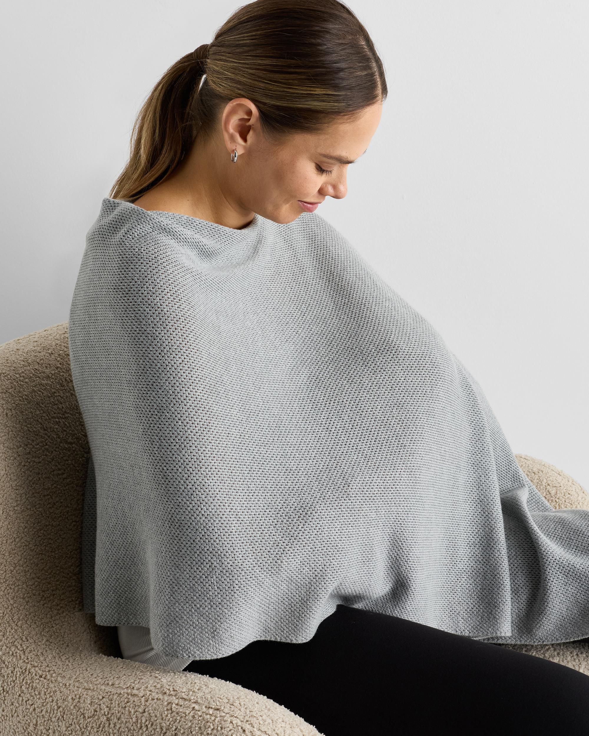 Quince | Women's Lightweight Cotton Cashmere Nursing Shawl Organic Cotton Product Image