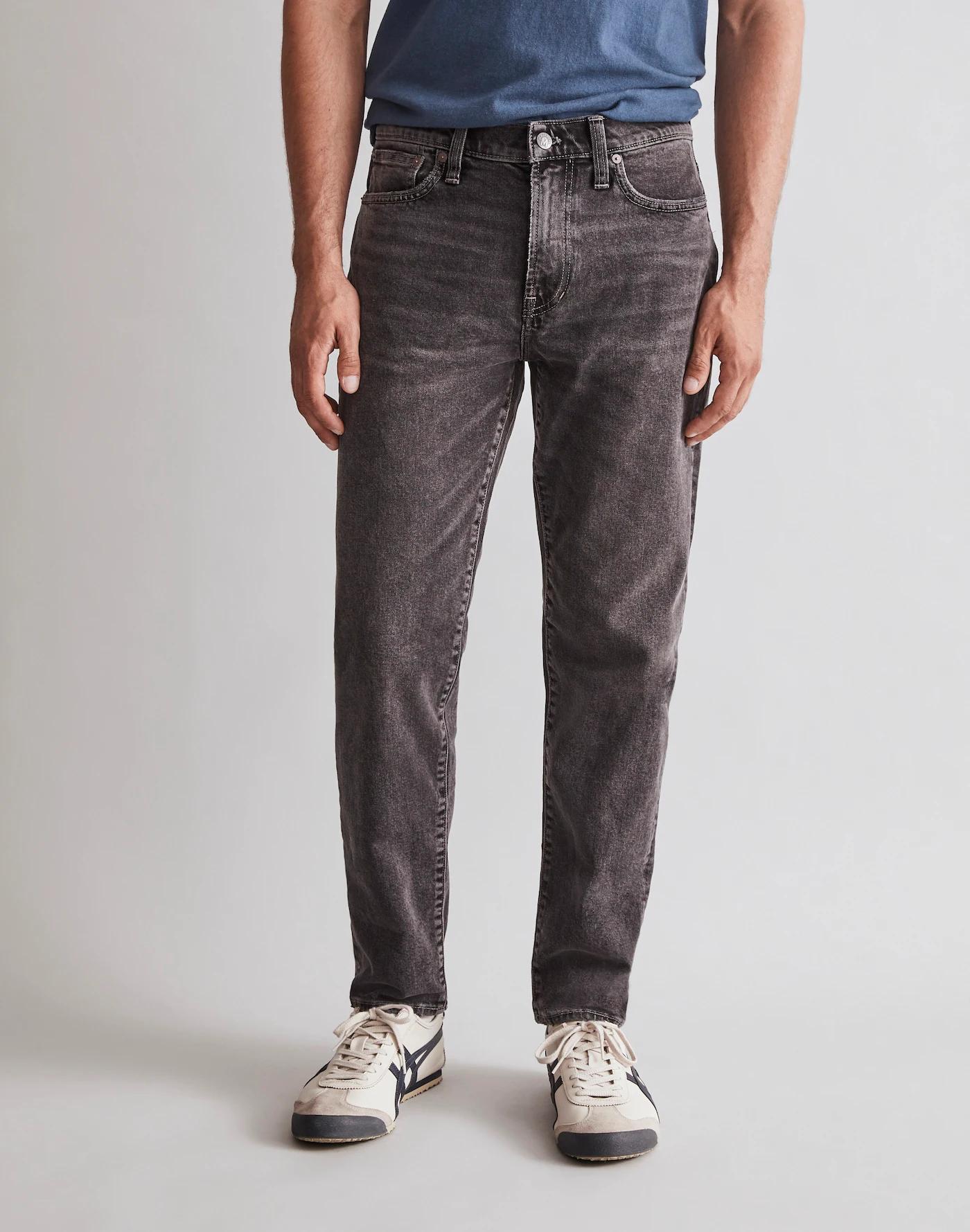 Relaxed Taper Jeans Product Image