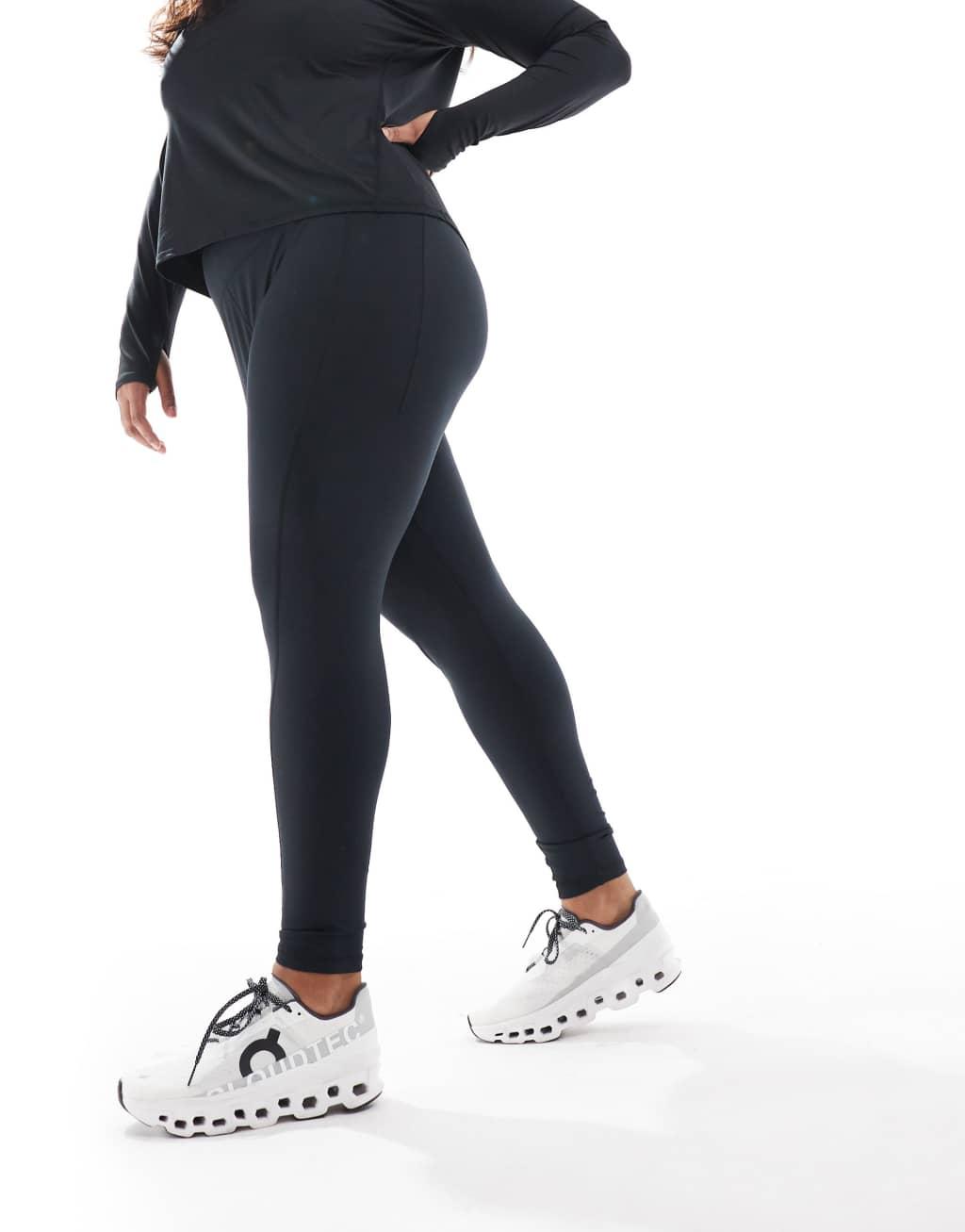 4505 Curve Icon running tie waist gym leggings with phone pocket in black  Product Image