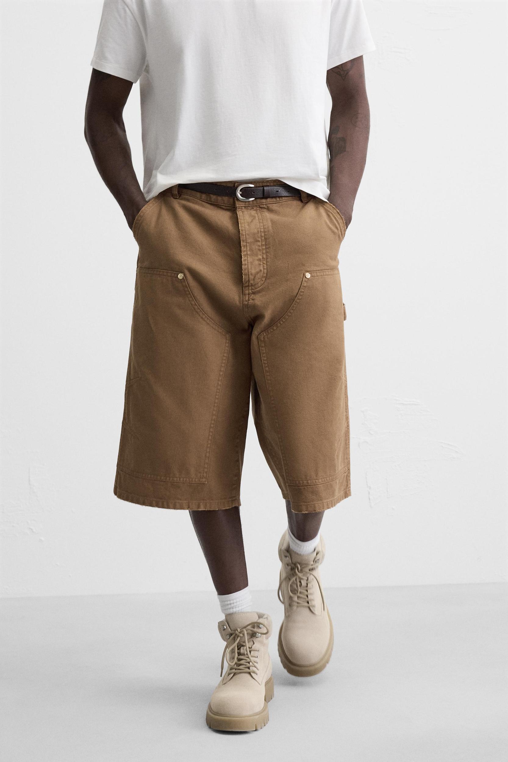 OVERSIZED FIT CARPENTER SHORTS Product Image