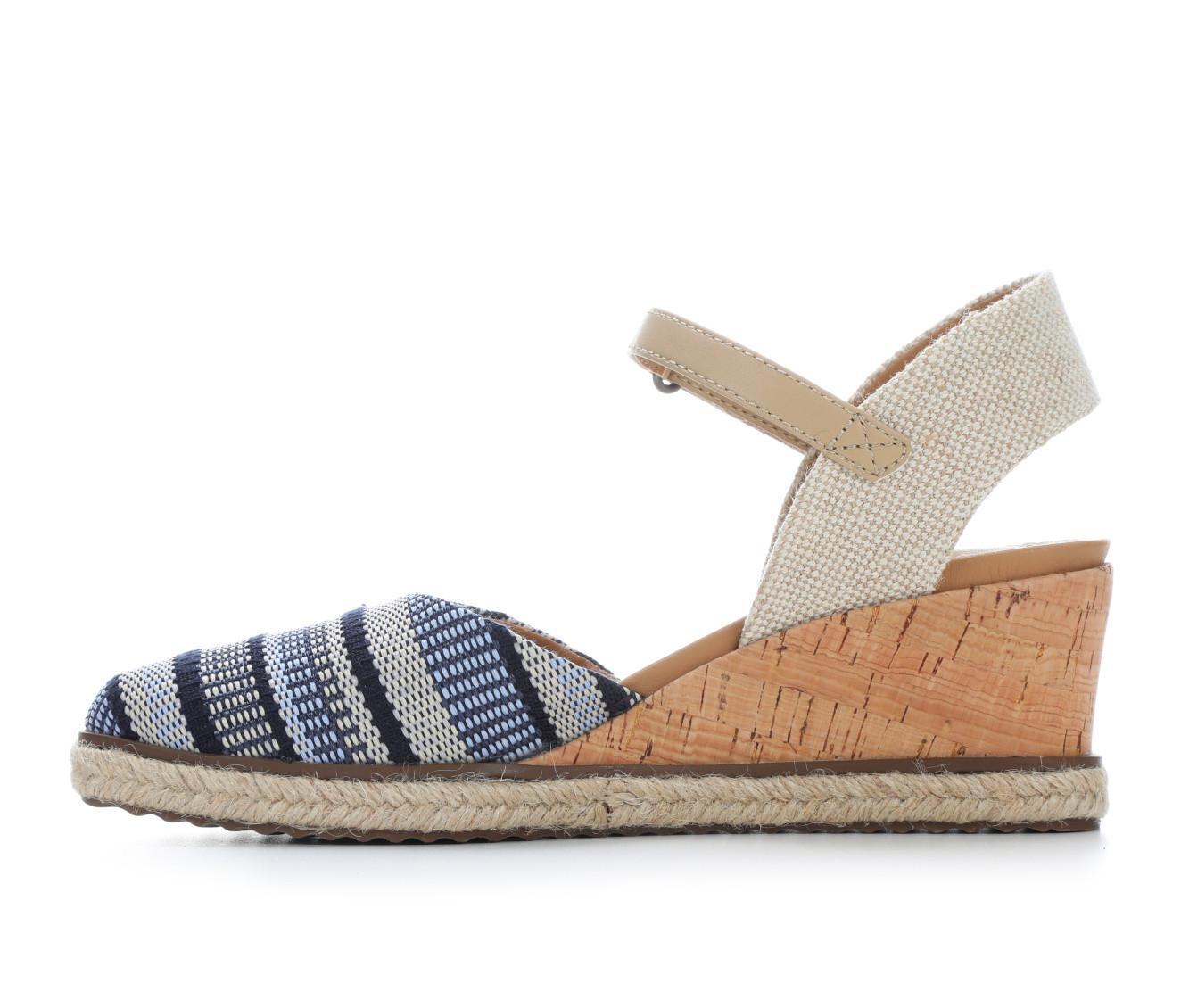 Women's Baretraps Ocean Closed Toe Wedge Sandals Product Image