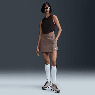 Womens Nike Sportswear Essential Woven Skort | HM6979-010 Product Image