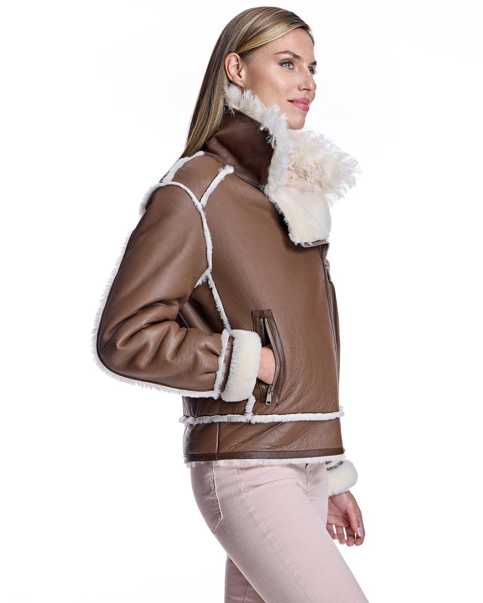 LAMB JACKET WITH TIKRADOR SHEEP COLLAR Product Image
