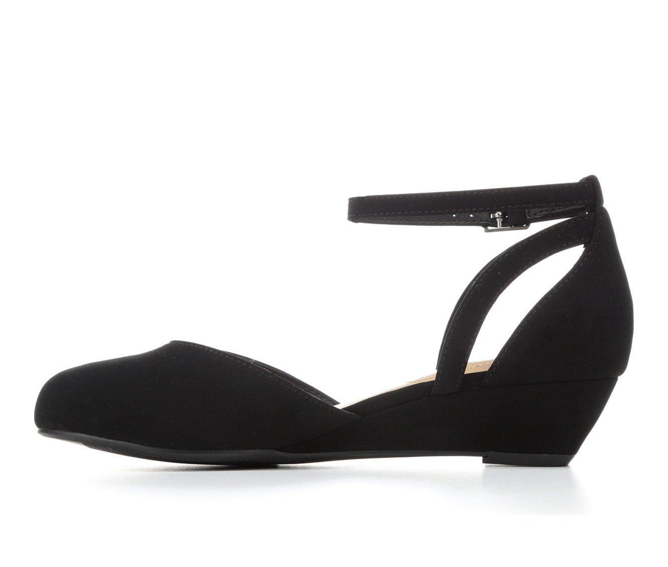 Women's Solanz Edan-S Flats Product Image