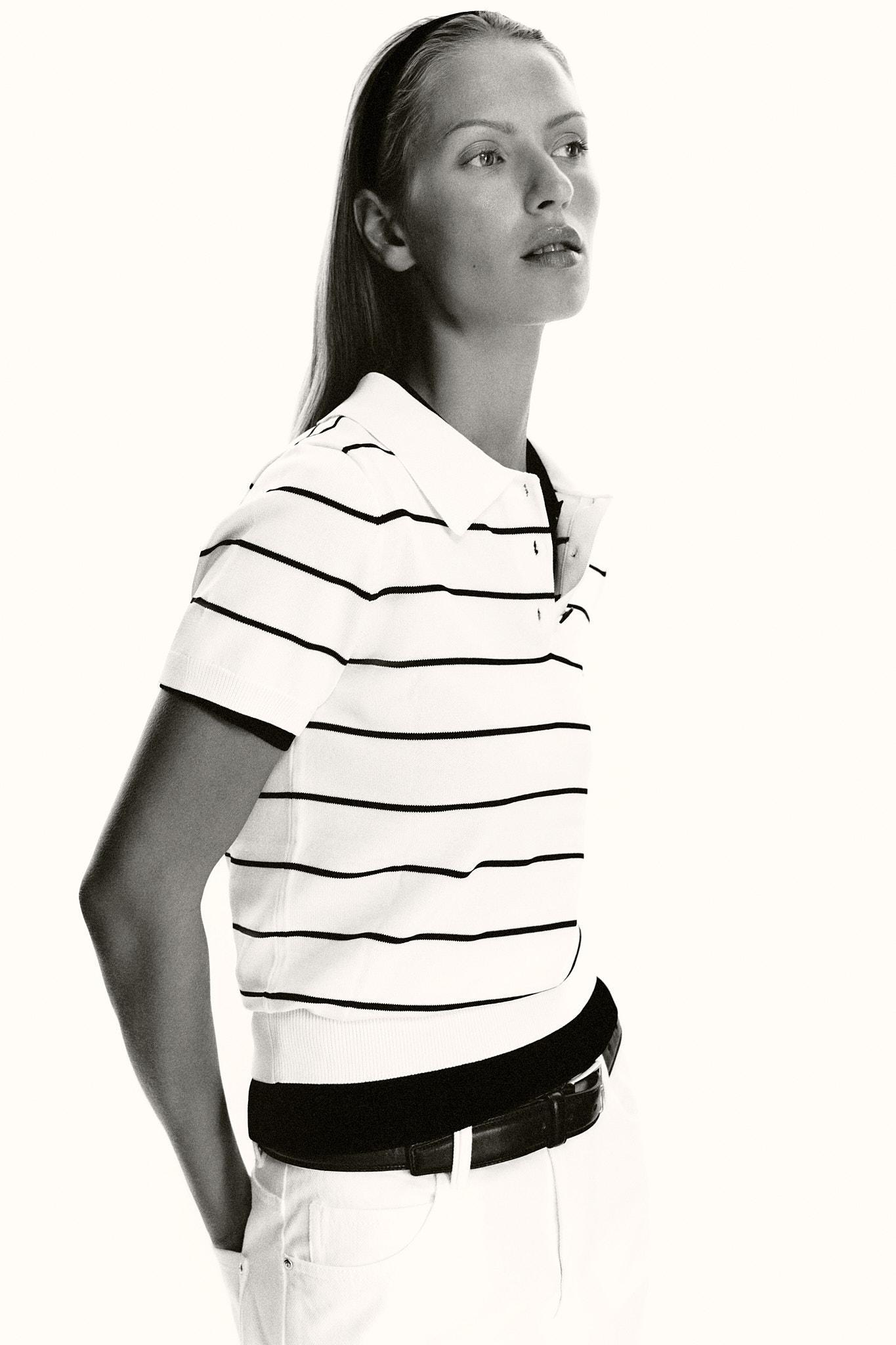 SHORT SLEEVE KNIT POLO TOP Product Image