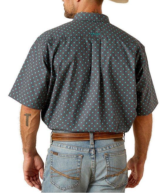 Ariat Johnnie Classic Fit Short Sleeve Printed Poplin Shirt Product Image