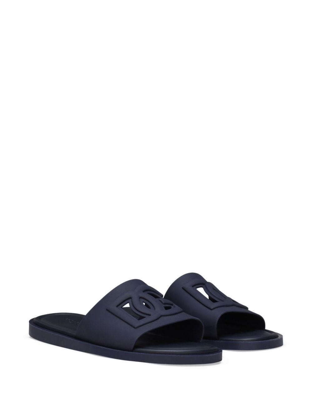 logo-embossed cut-out slides Product Image