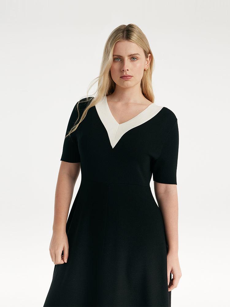 Contrast V-Neck Slim Knitted Women Midi Dress Product Image