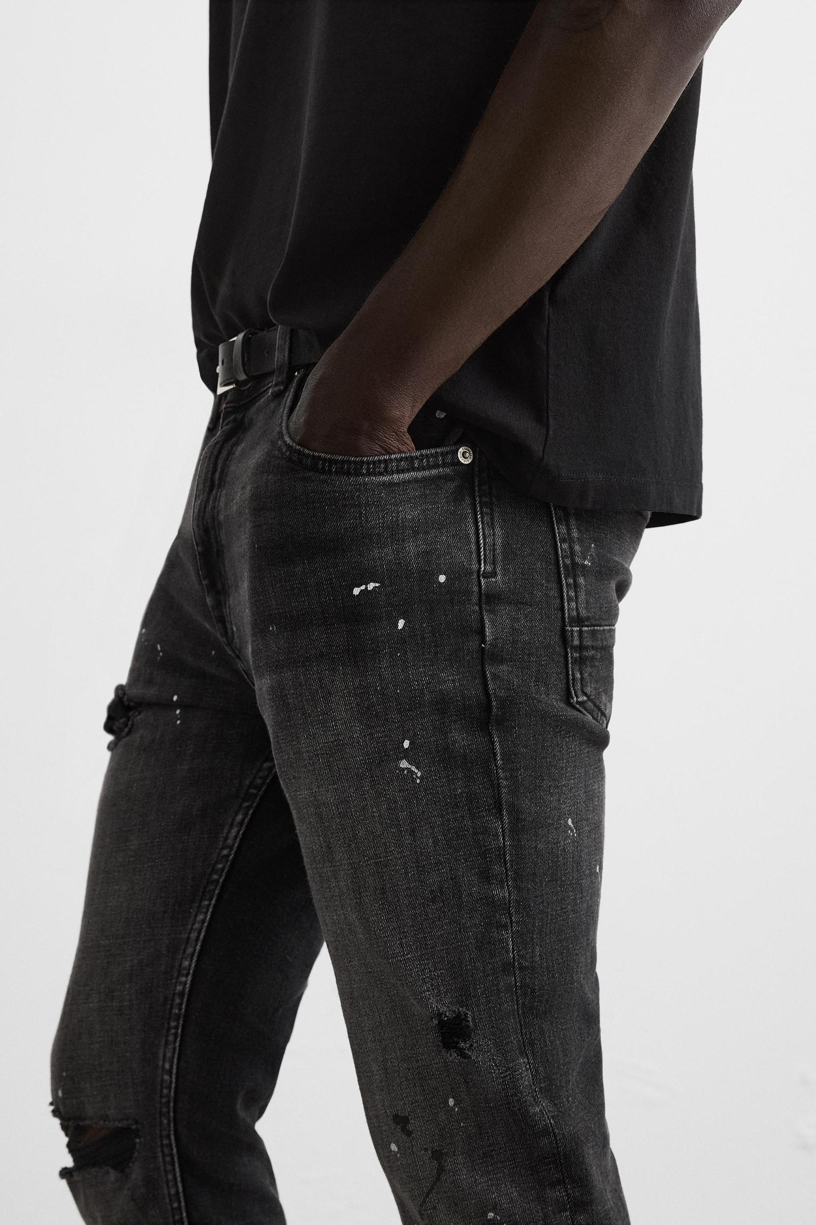 RIPPED SKINNY FIT JEANS Product Image