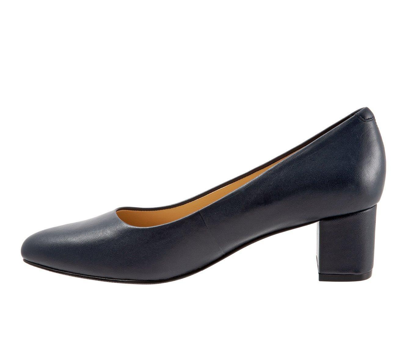 Women's Trotters Kari Pumps Product Image