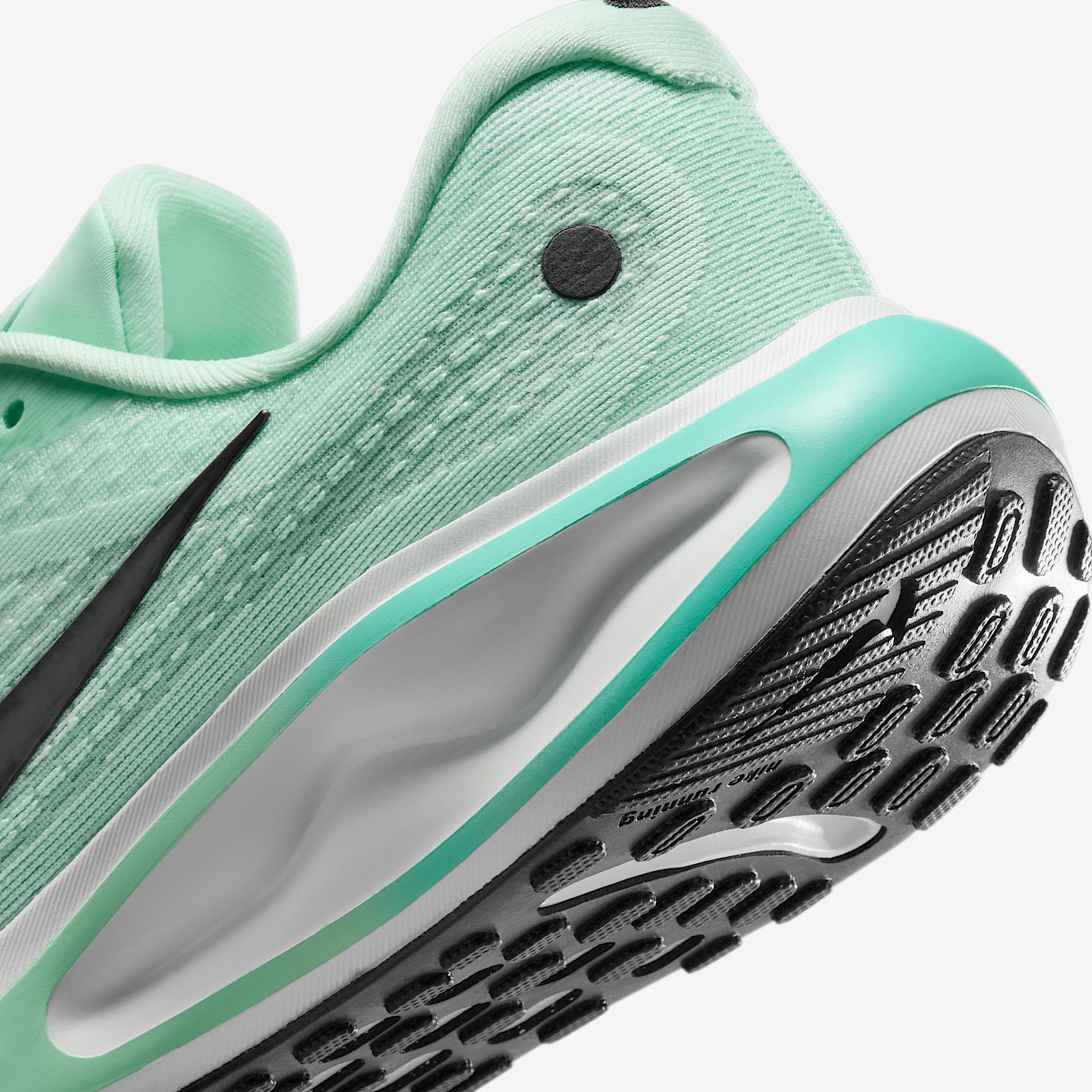 Nike Women's Journey Run Road Running Shoes Product Image