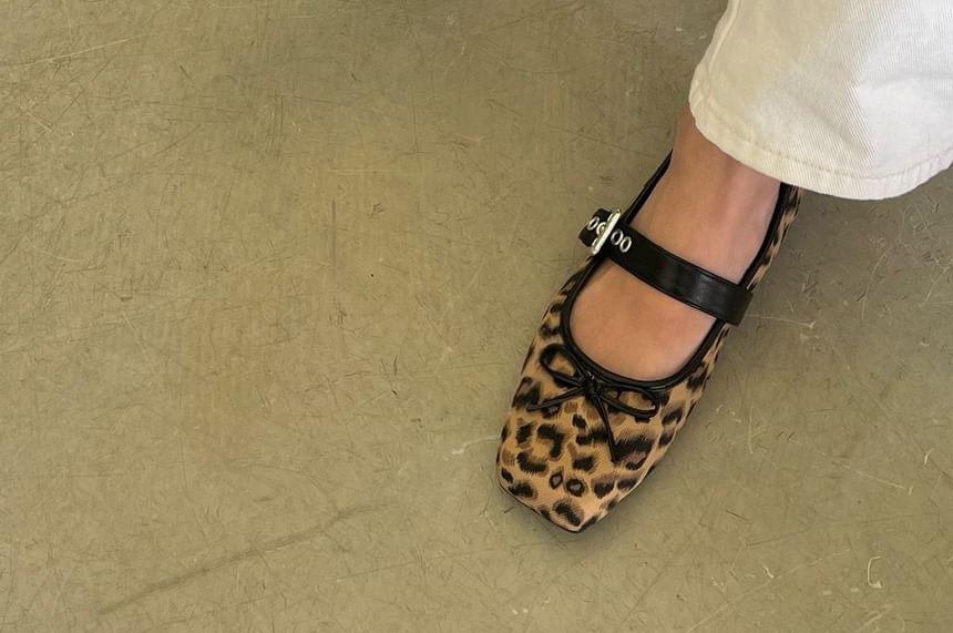 Plain / Leopard Ballet Flats Product Image