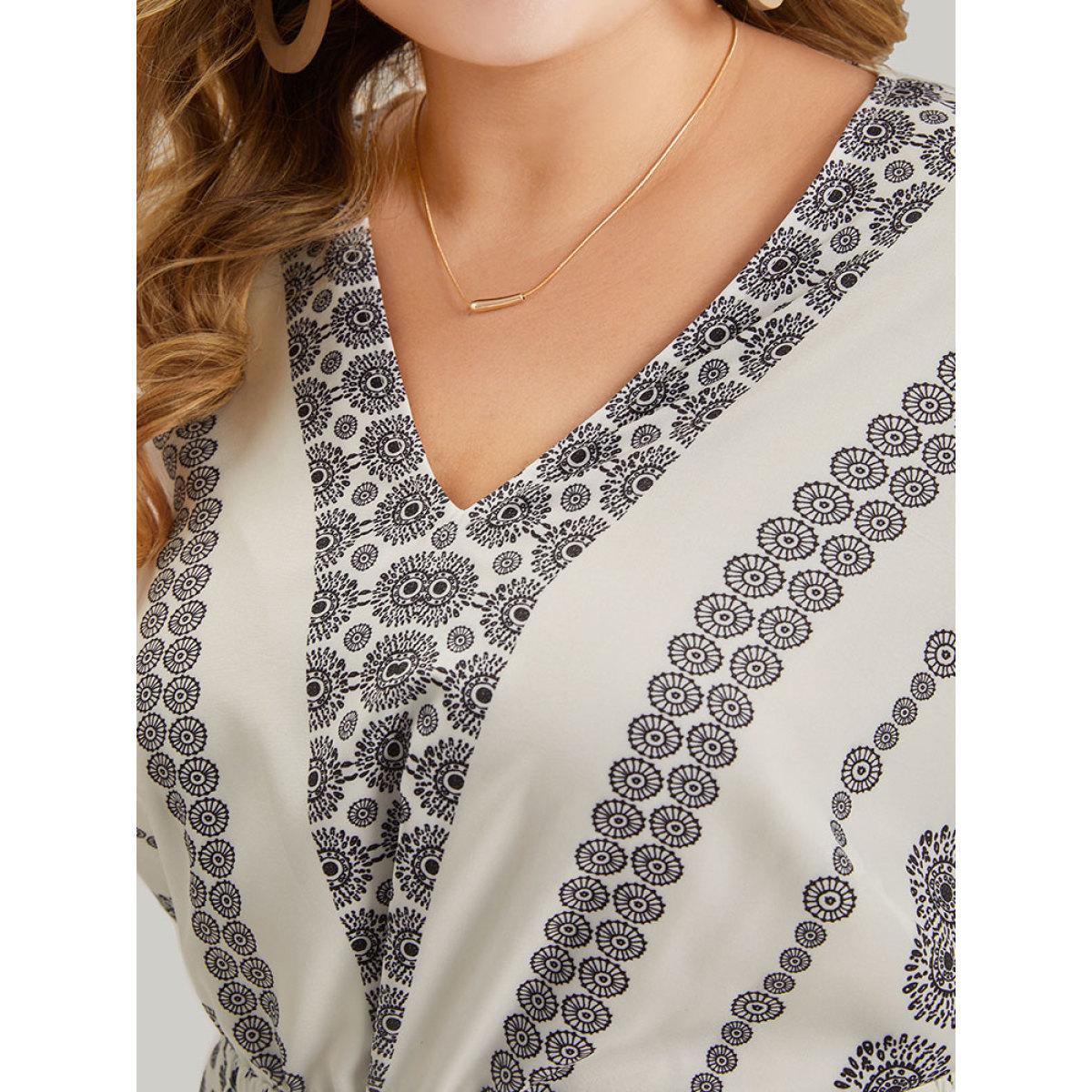 Plus Size Boho Print V Neck Dolman Sleeve Drawstring Dress White Women Vacation Elastic Waist V-neck Short sleeve Curvy Knee Dress BloomChic 28/5X Product Image