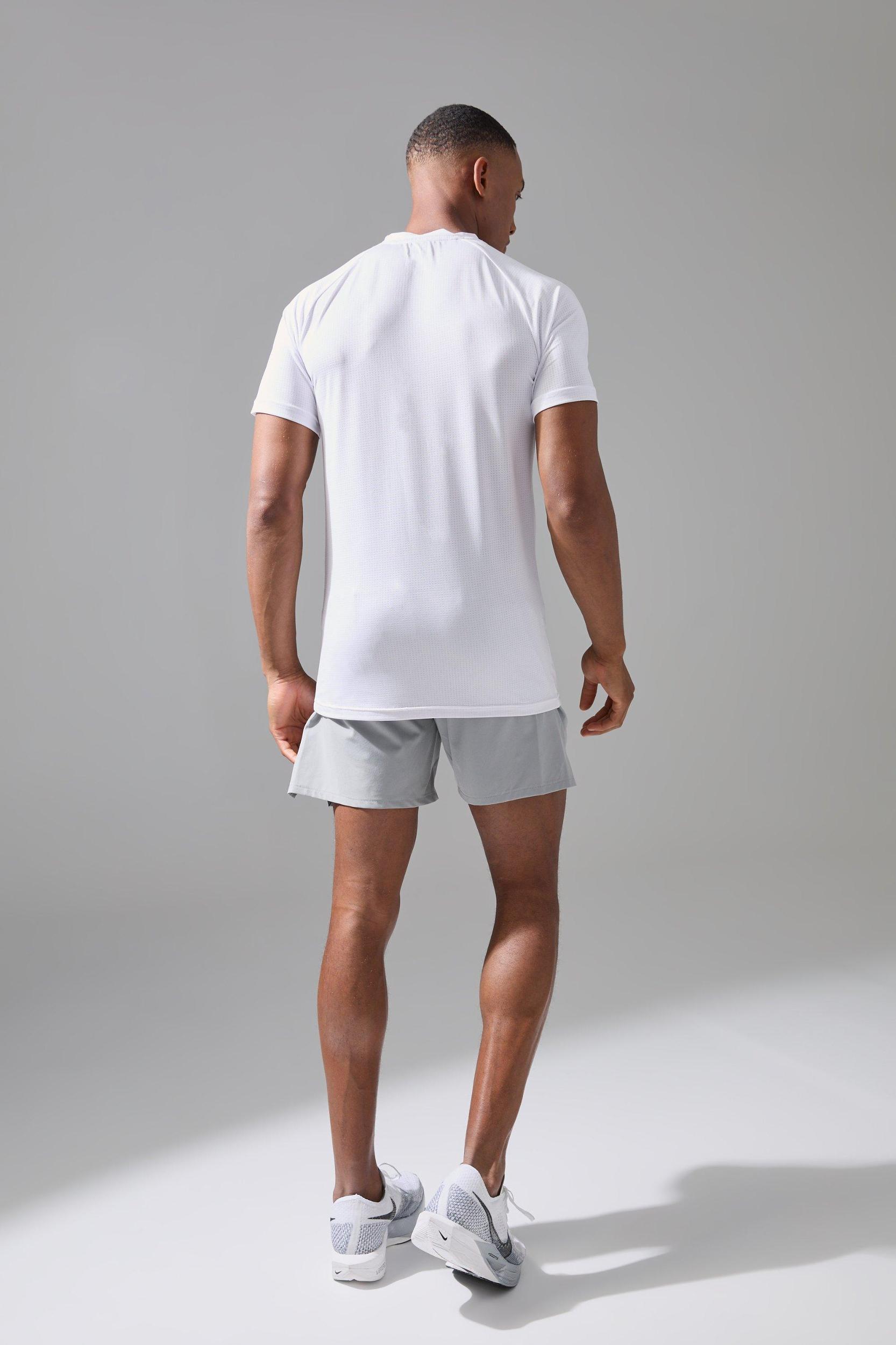 Man Active Muscle Fit Breathable Lightweight T-shirt | boohooMAN USA Product Image