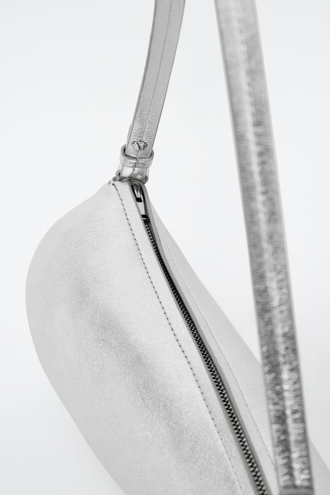 COVE CLUTCH BAG - LEATHER Product Image