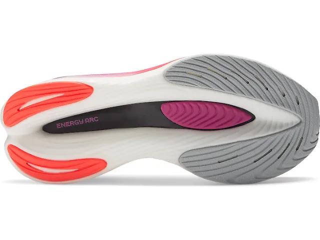 Women's | New Balance FuelCell SuperComp Elite v3 Product Image