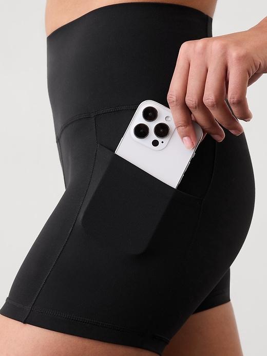 Salutation Stash High Rise 5" Short Product Image