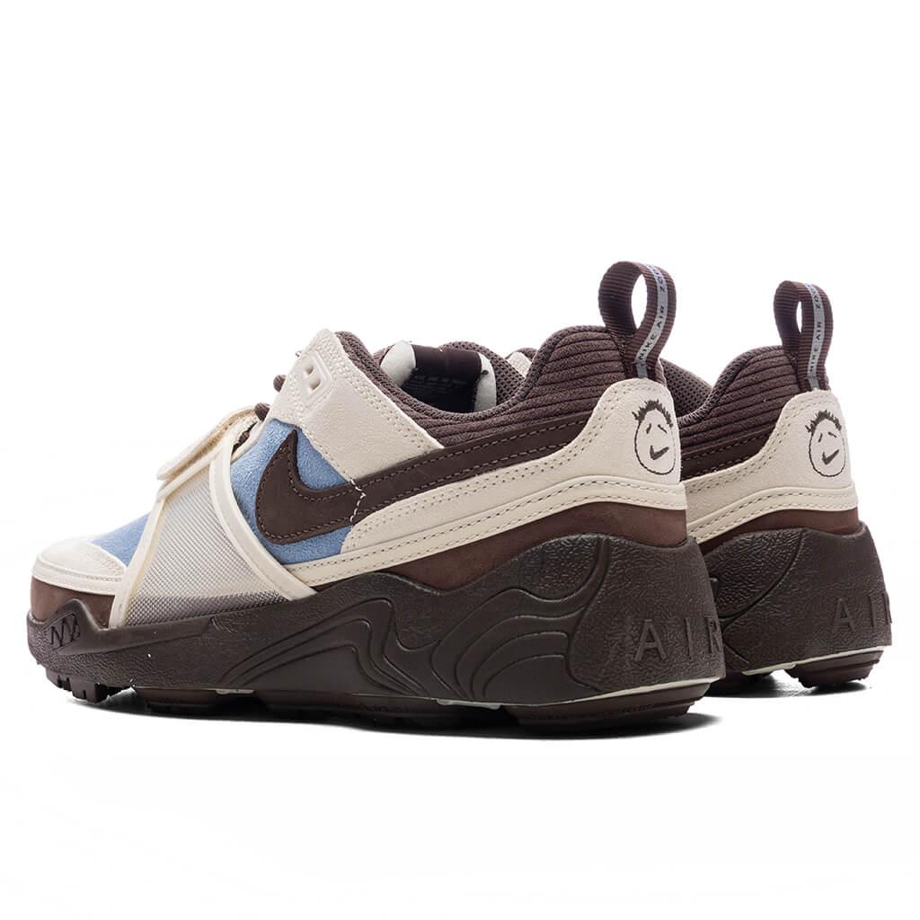 Nike x Travis Scott Zoom Field Jaxx - Leche Blue/Baroque Brown/Pale Ivory Male Product Image
