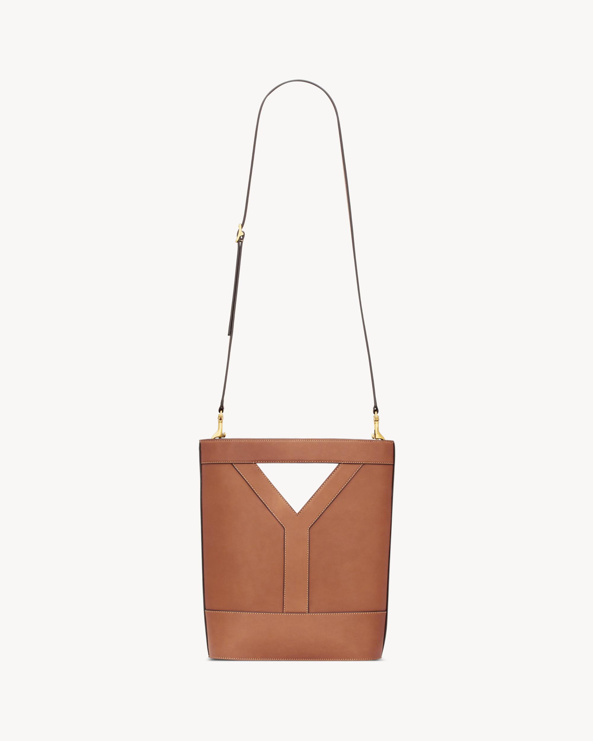 Y small bucket in leather Product Image