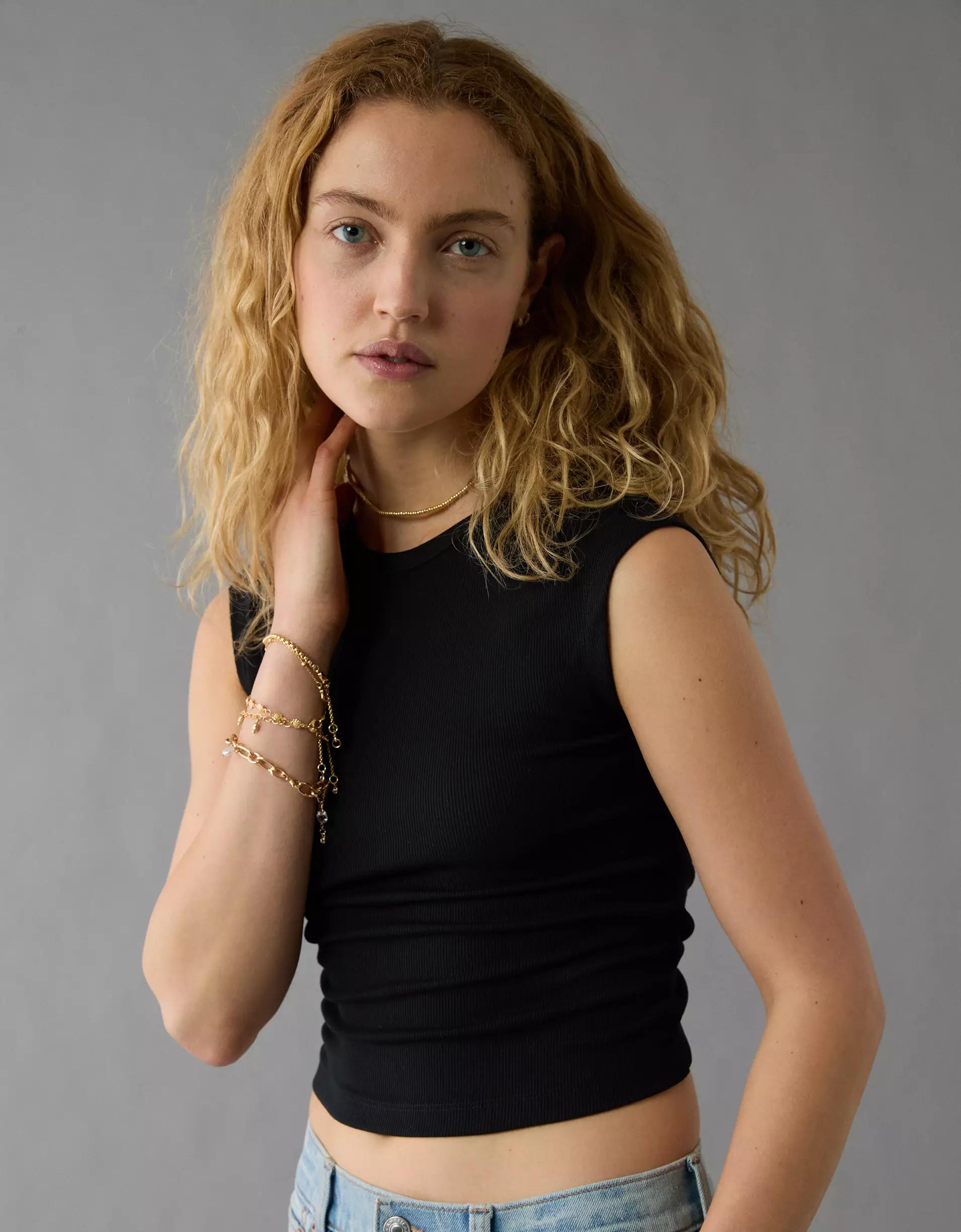 AE Twist Back T-Shirt Product Image