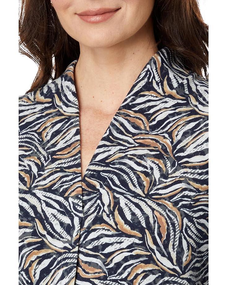 Blouse w/ Pleated Back Product Image