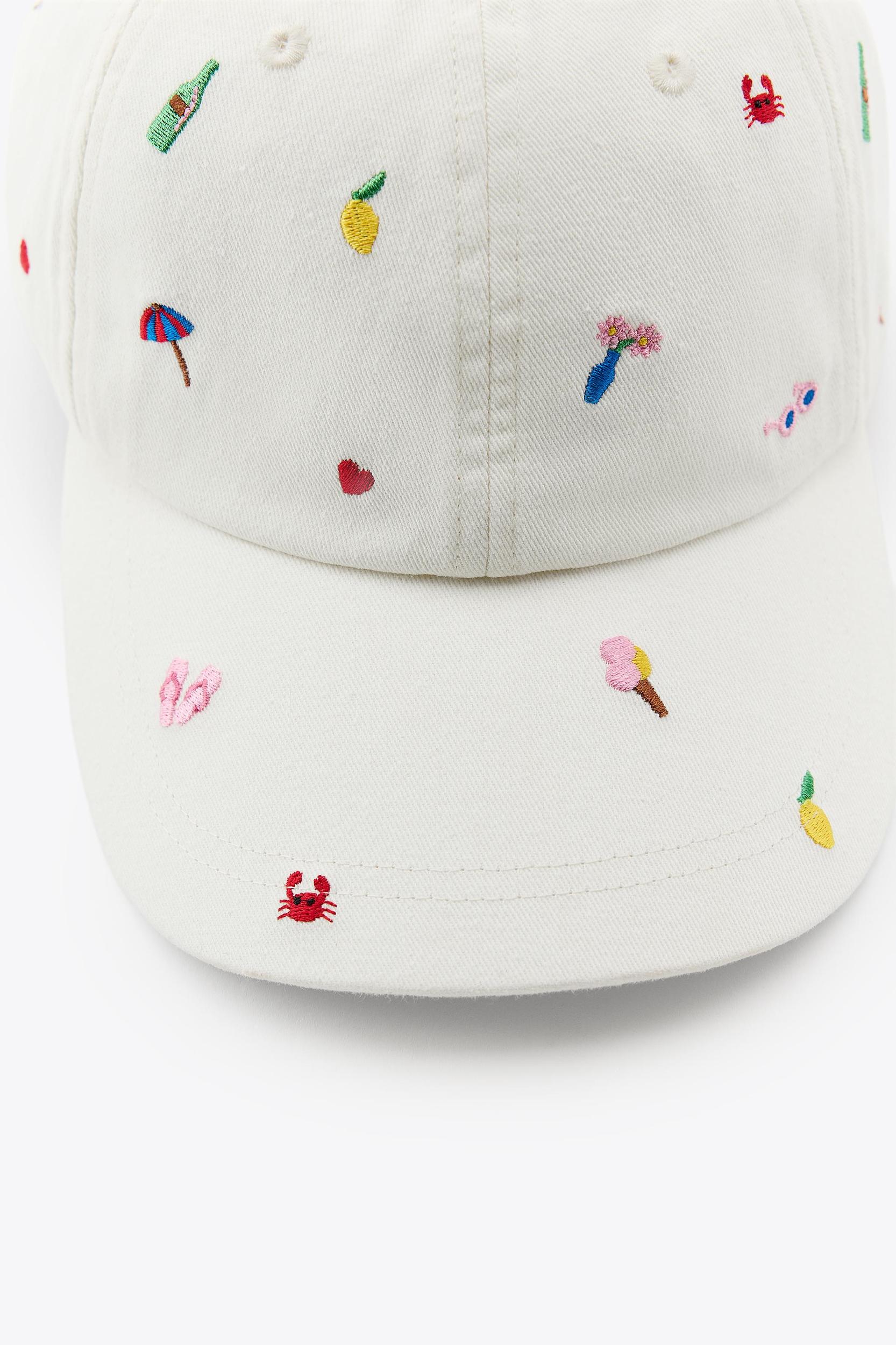 EMBROIDERED TWILL CAP Product Image