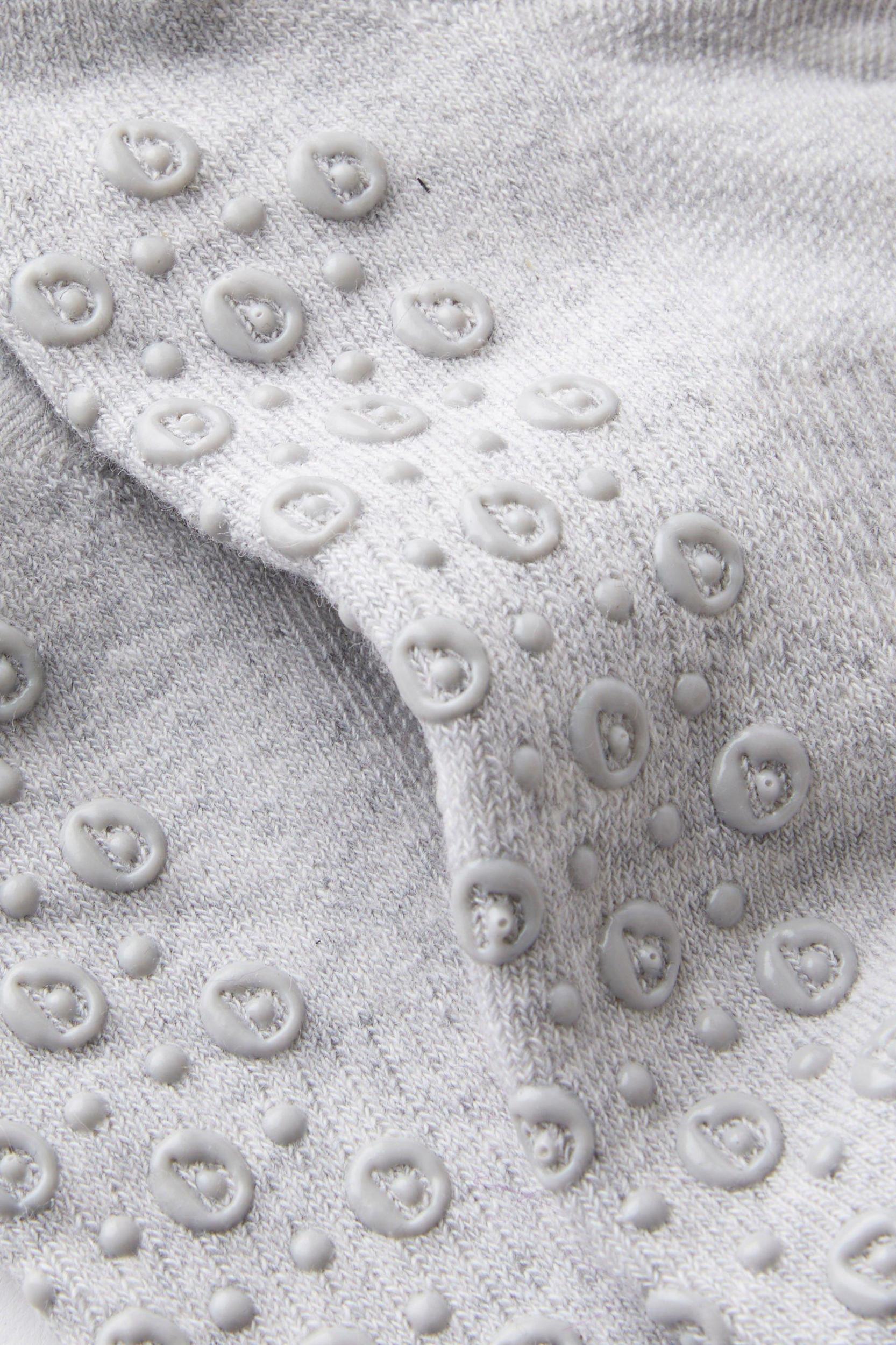 Performance Studio Sock Product Image